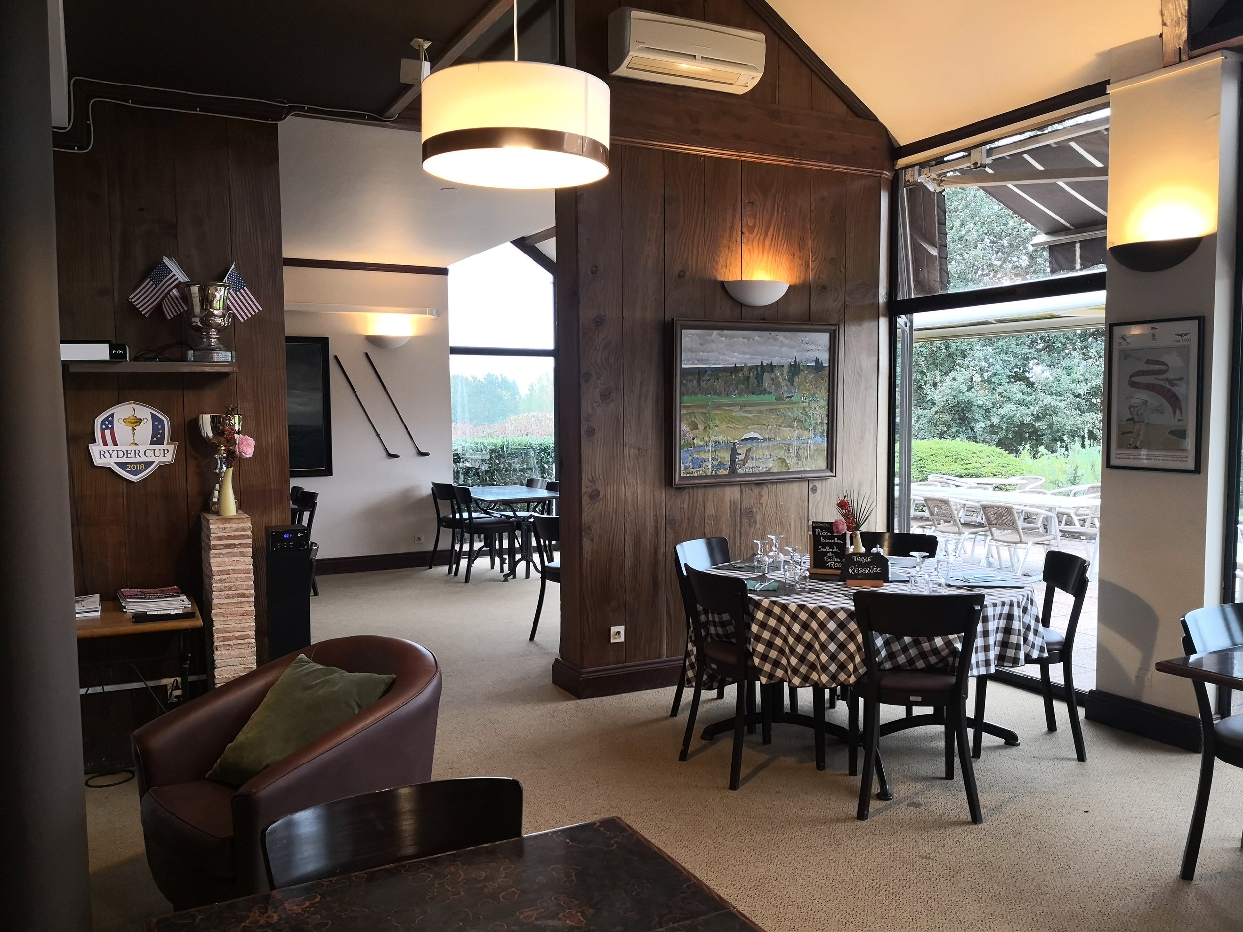 Restuarant - Anjou Golf &amp; Country Club