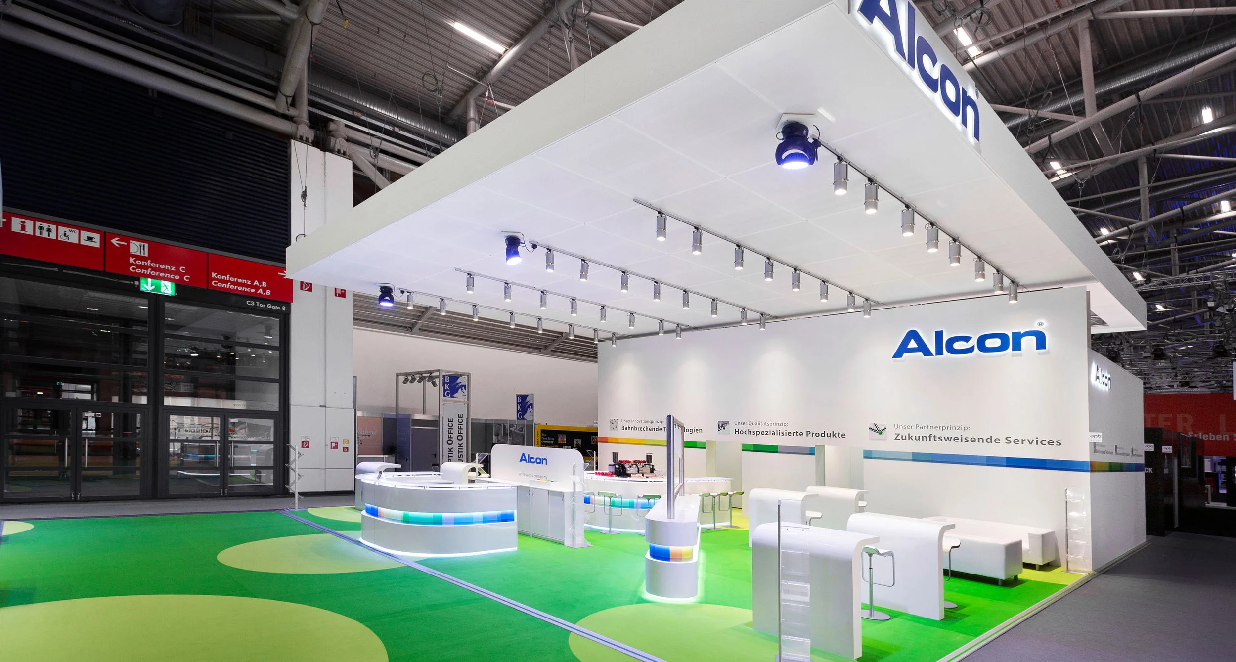 Alcon_Opti2012_03.jpg