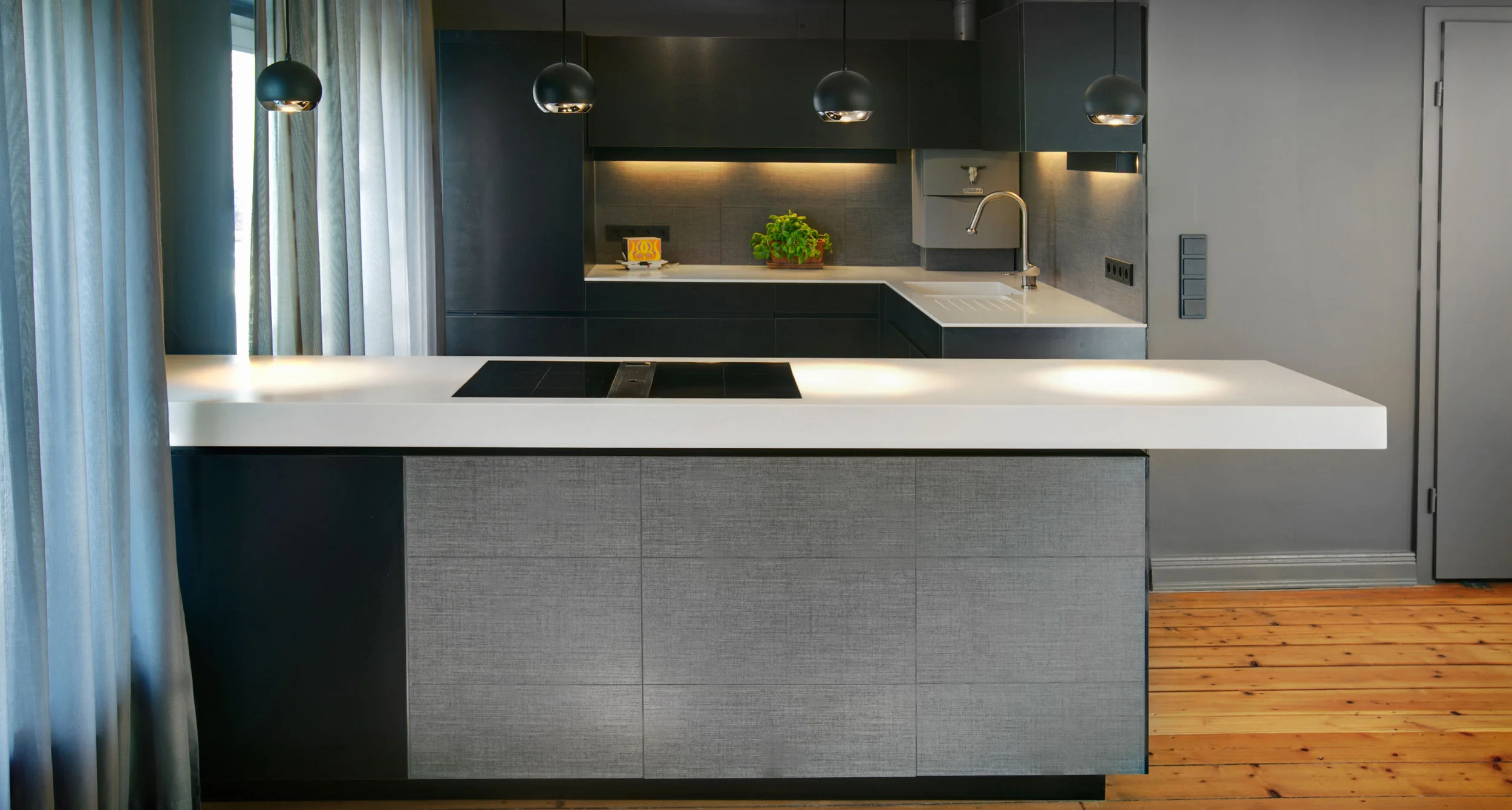 Private kitchen —
