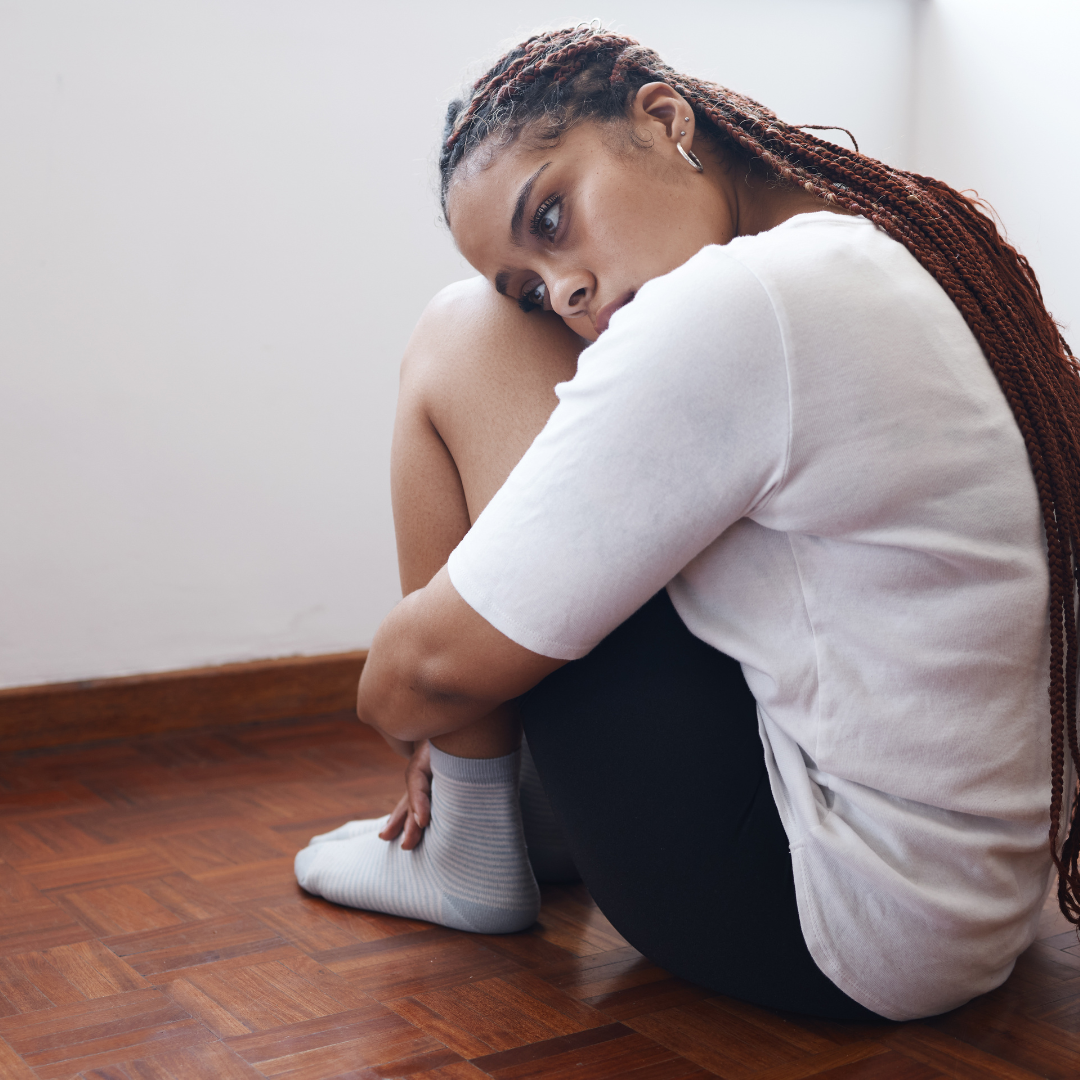 sad teen girl | teen counseling in birmingham, al | teenage counseling in birmingham, al | teenage therapist in birmingham, al | 35209 | 35229 | 35205