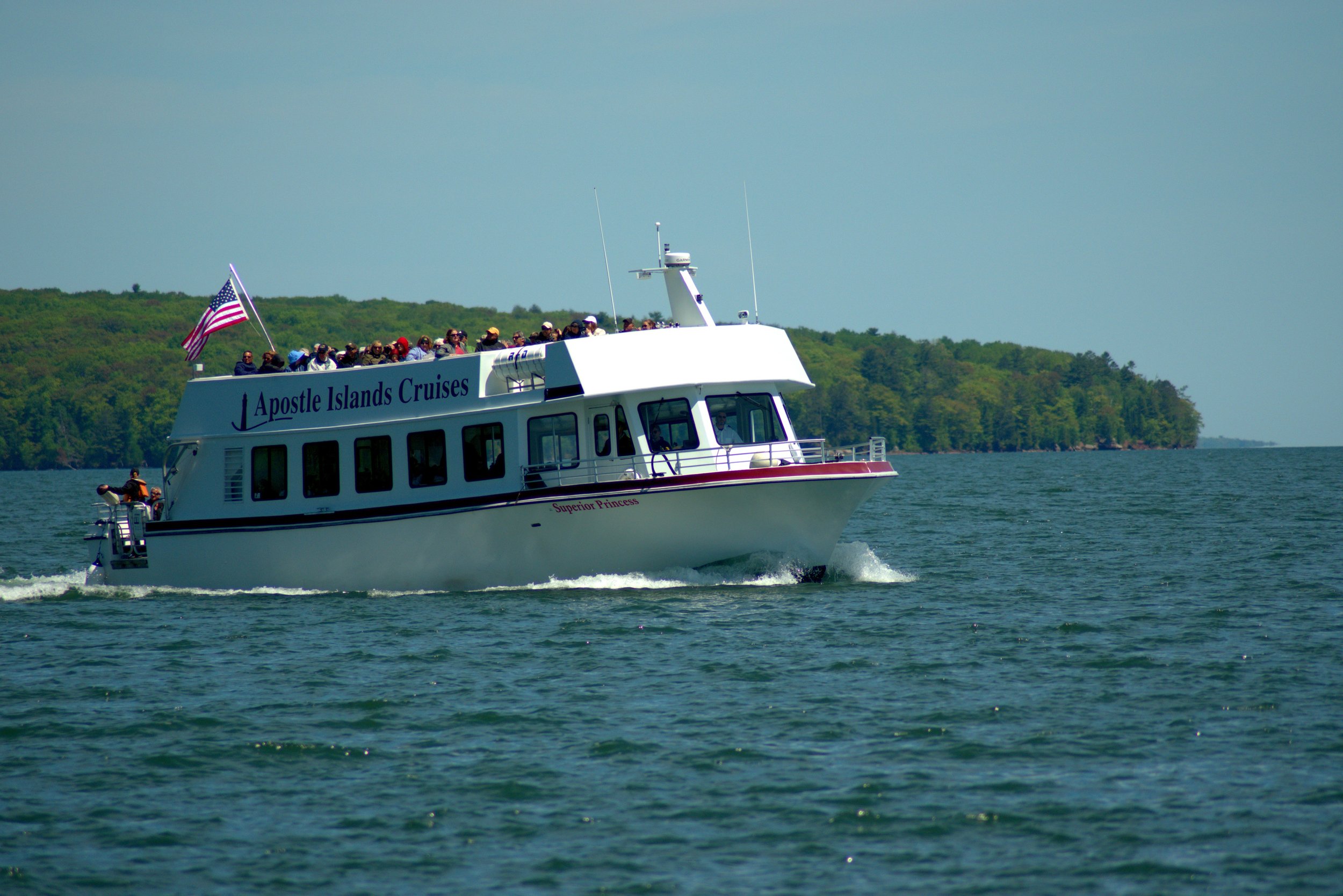 apostle-islands-tour-boat-3529547.jpg