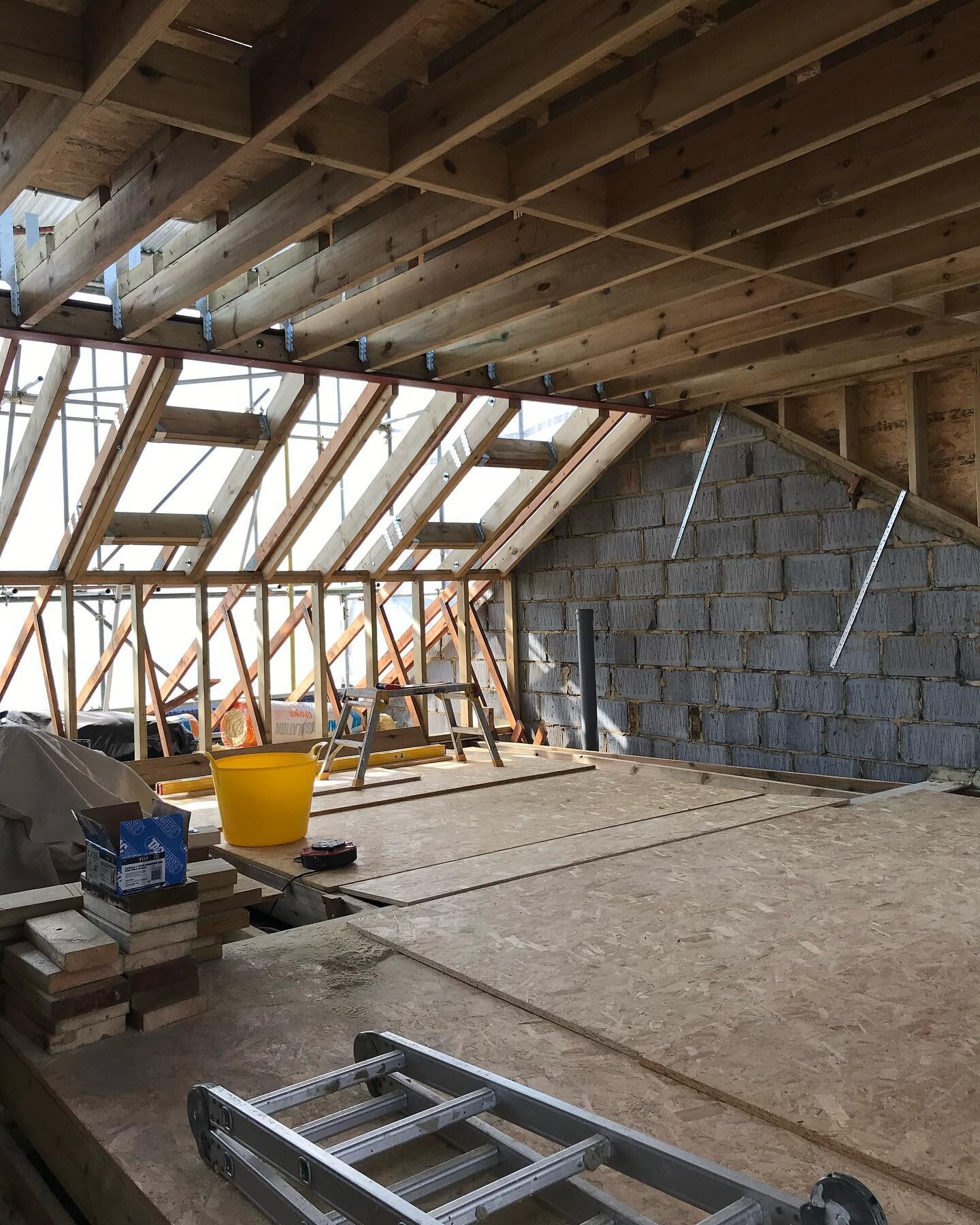 Here is a loft conversion project we completed for a client of ours. This was a truss roof, so it had to be adapted to allow for a new large rear dormer and velux skylights at the front. We installed a steel ridge and floor deck steels all supplied b