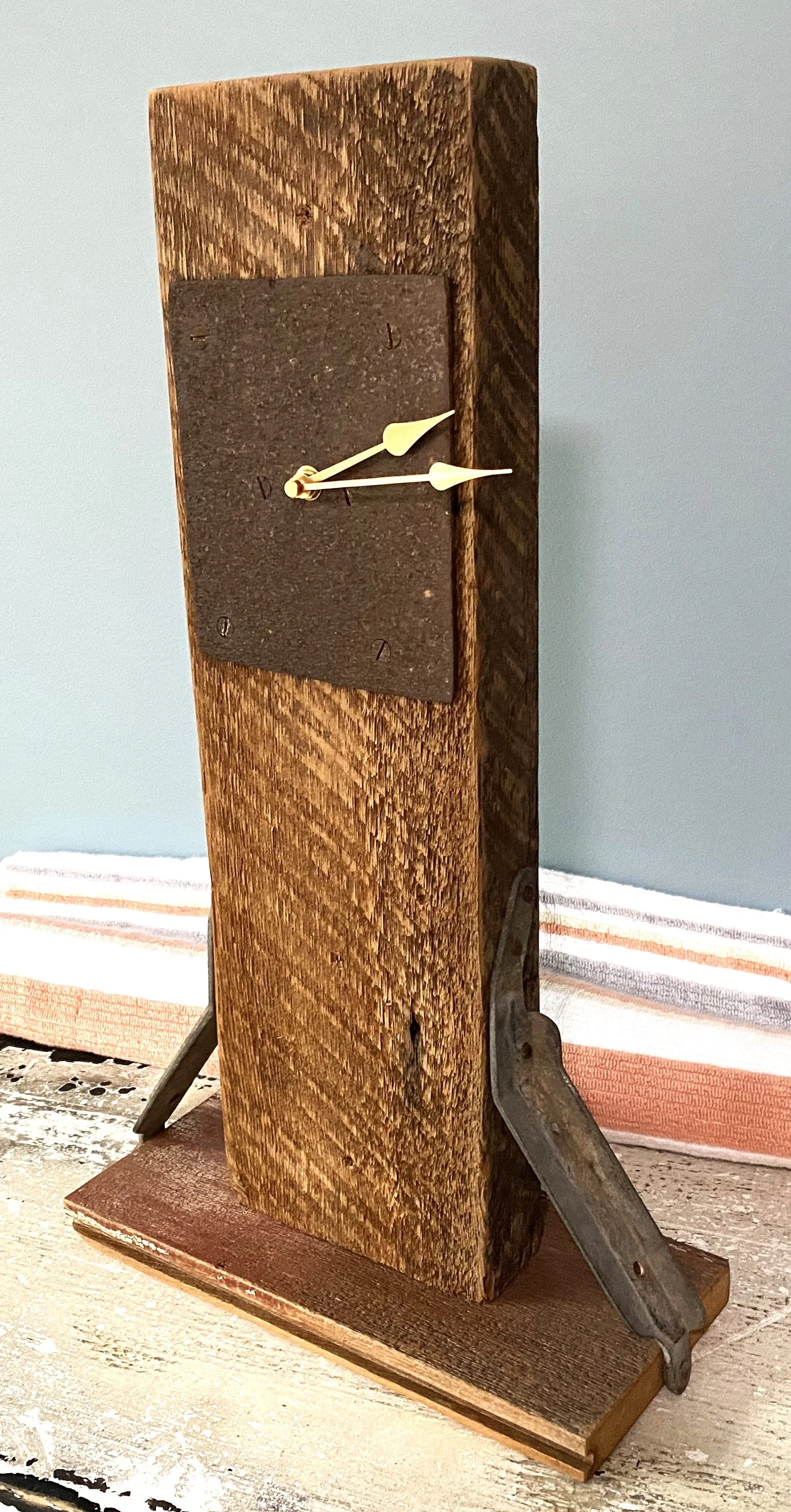 Barn Wood Clock.JPG