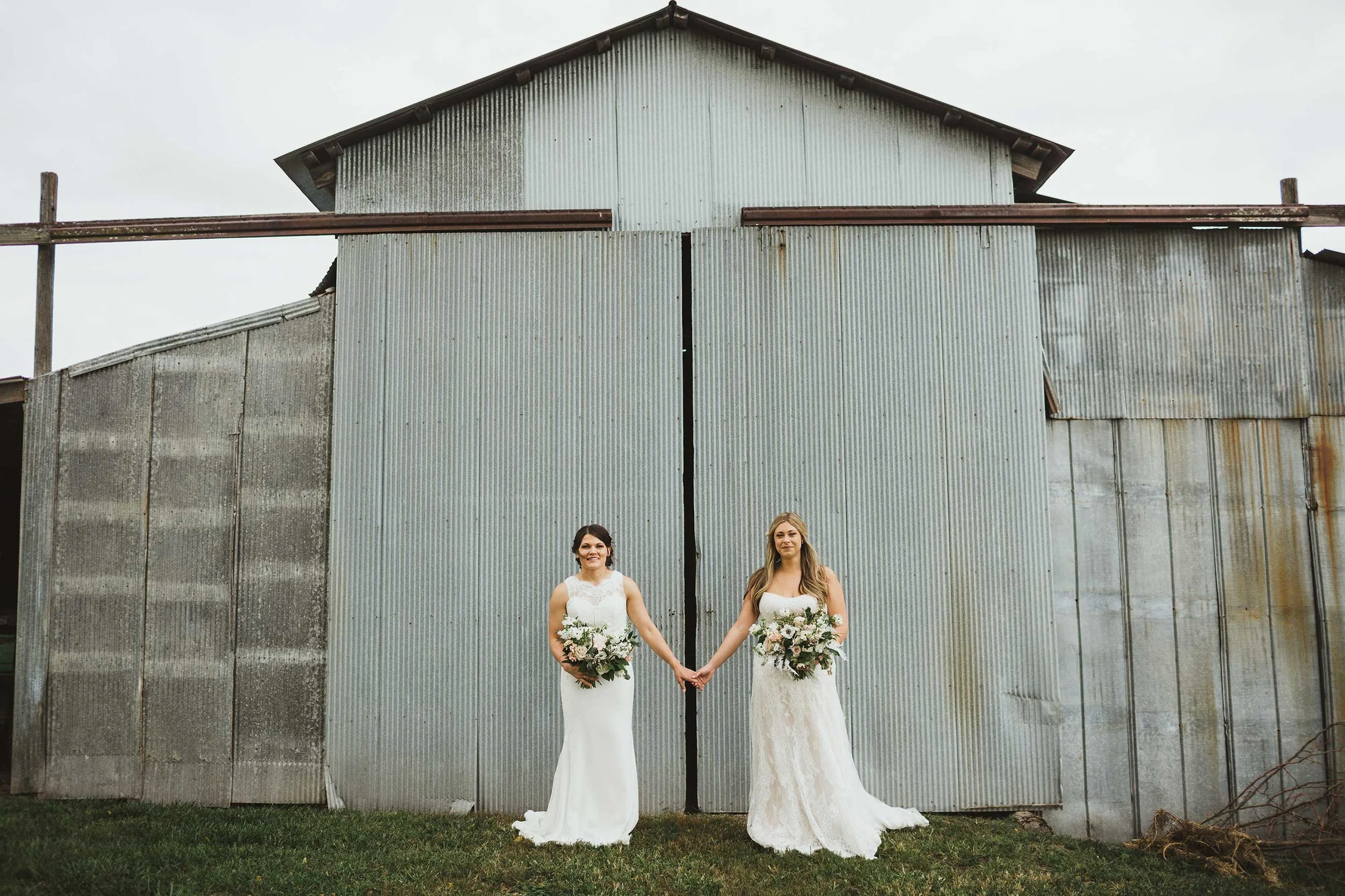 Erin &amp; Lorryn: October Wedding at Blue Bell Farm