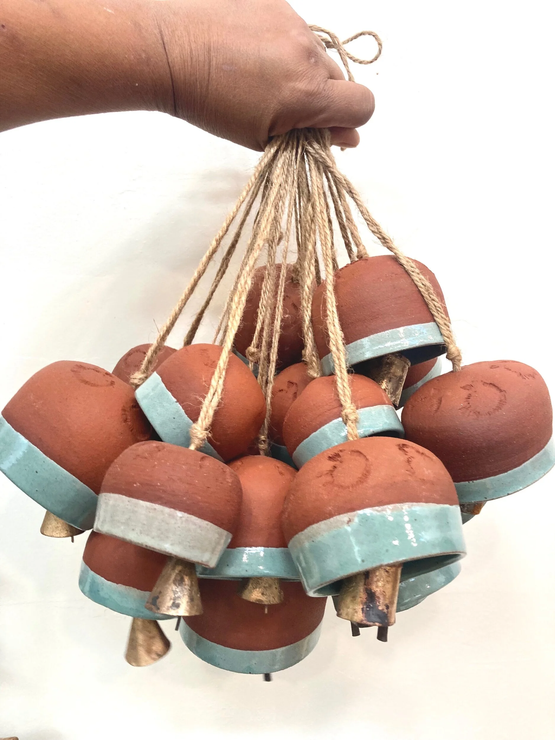 A7F5EE22-D7A3-4B6B-96A2-4A2C0624A612