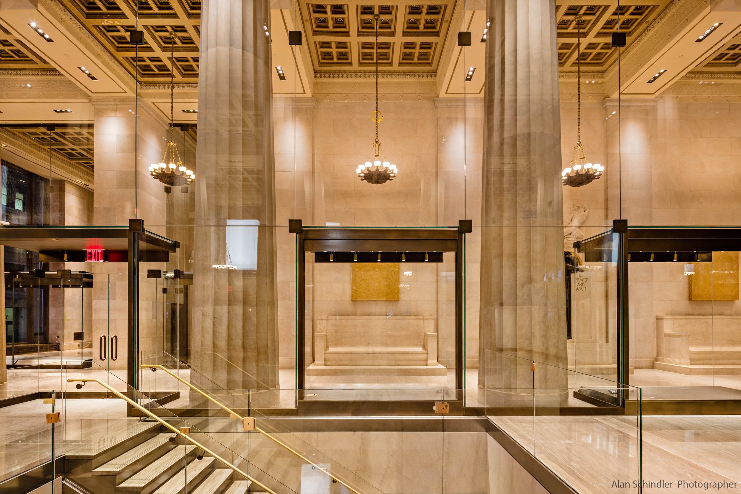  195 Broadway Architect: Gabellini Shephard Associates WINNER: 2017 AIA NYS Excelsior Awards for Historic Preservation WINNER: 2017 NYCxDESIGN Award for Commercial Lobby Spaces   Photographer: Alan Schindler Photography 