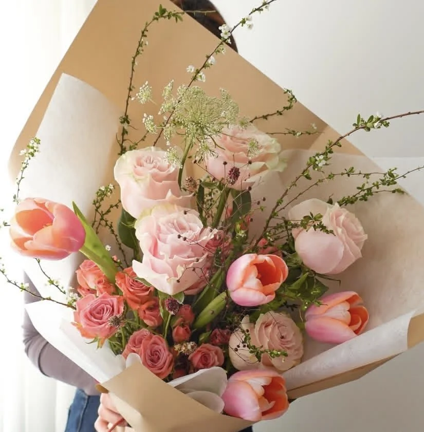 Can't Help Falling in Love | Deluxe Paper Wrapped Bouquet