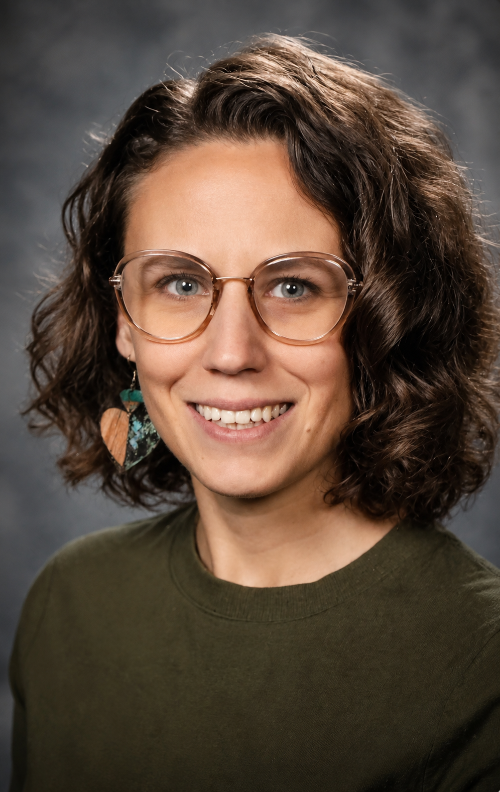 Haley Cummins, Humanidades de la Escuela Secundaria