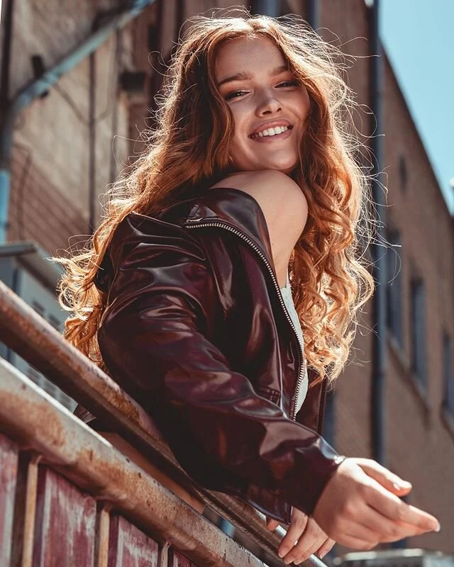 🌟Lil smile never hurt nobody🌟
.
.
.
🔥Model: @victorialongfellow .
.
.
#smile #modeling #azmodel #azmodels #fashion #urbanoutfitters #casual #azphotographer #azphotography #urbanphotography #editorial #editorialphotography #editorialfashion #vouge 