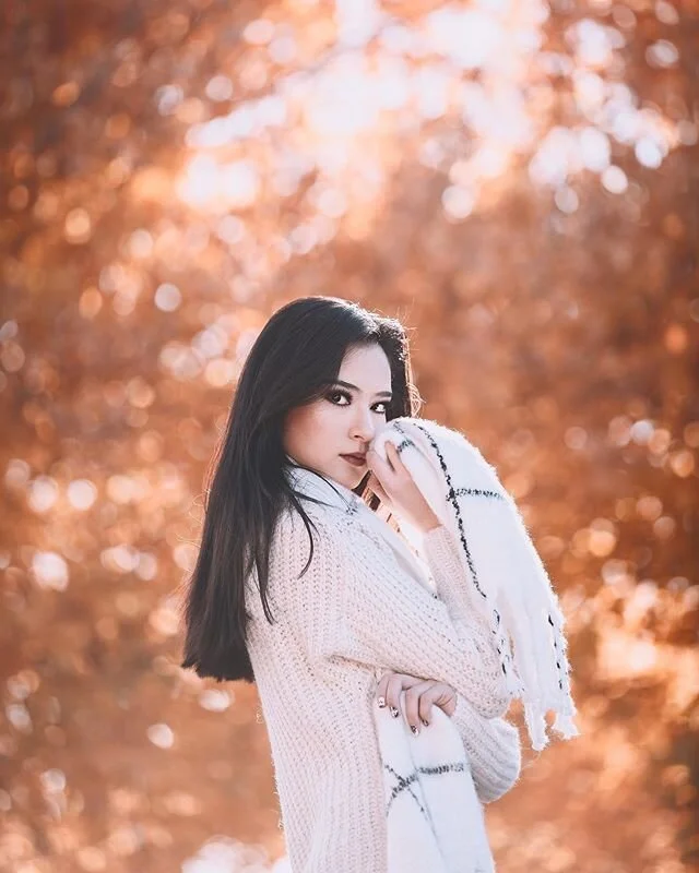 🍁Kinda love these colors🍁
.
.
.
🌟Model: @jaiden_wong_ .
.
.
#winter #cold #tones #modeling #azmodel #azmodels #fashion #sparkle #azphotographer #azphotography #urbanphotography #editorial #editorialphotography #editorialfashion #vouge #vougemagazi