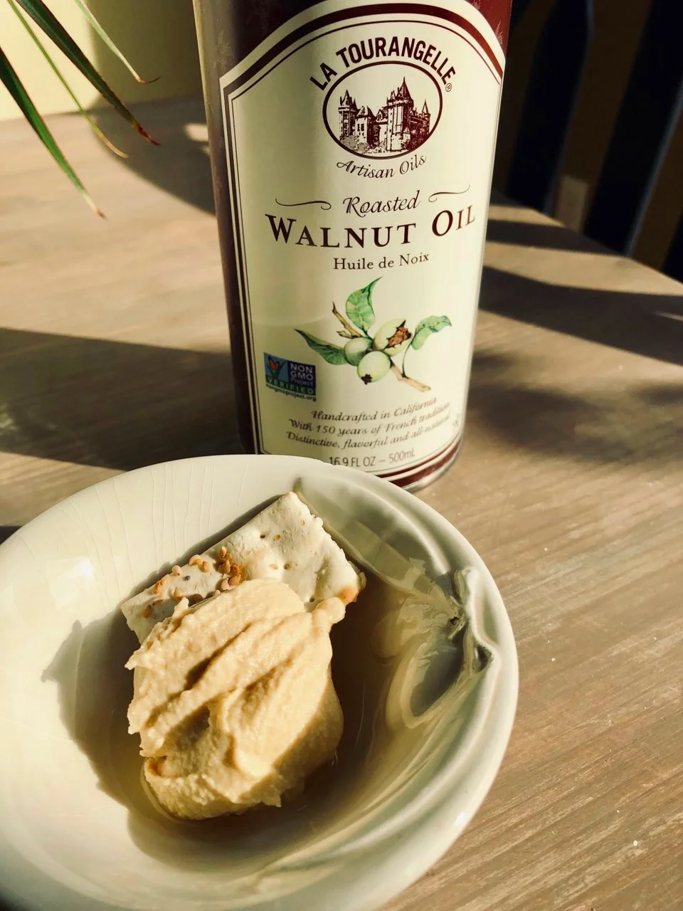 Lemon and Garlic Hummus with Walnut Oil