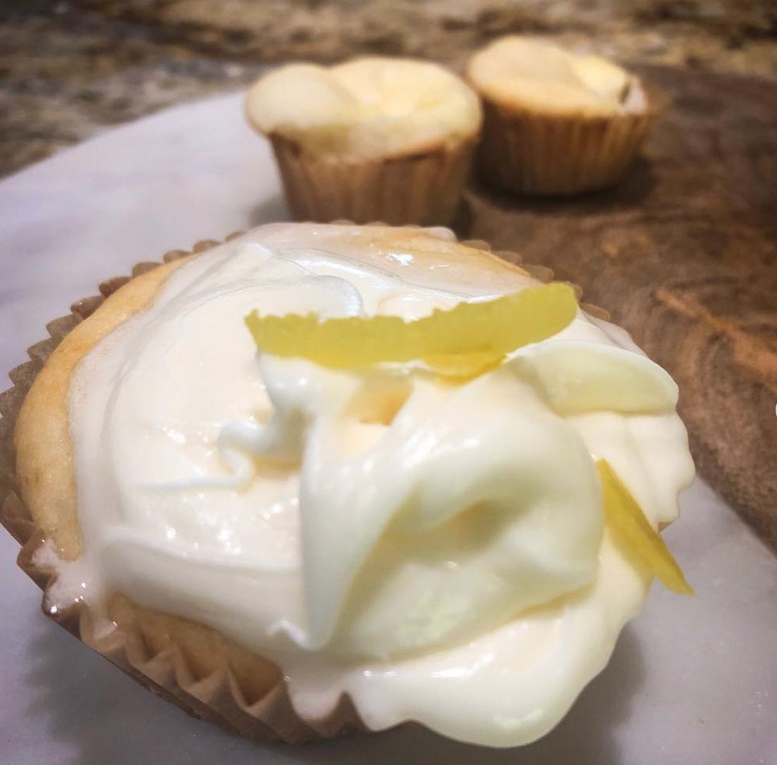 Lemon + Ricotta Cupcakes 