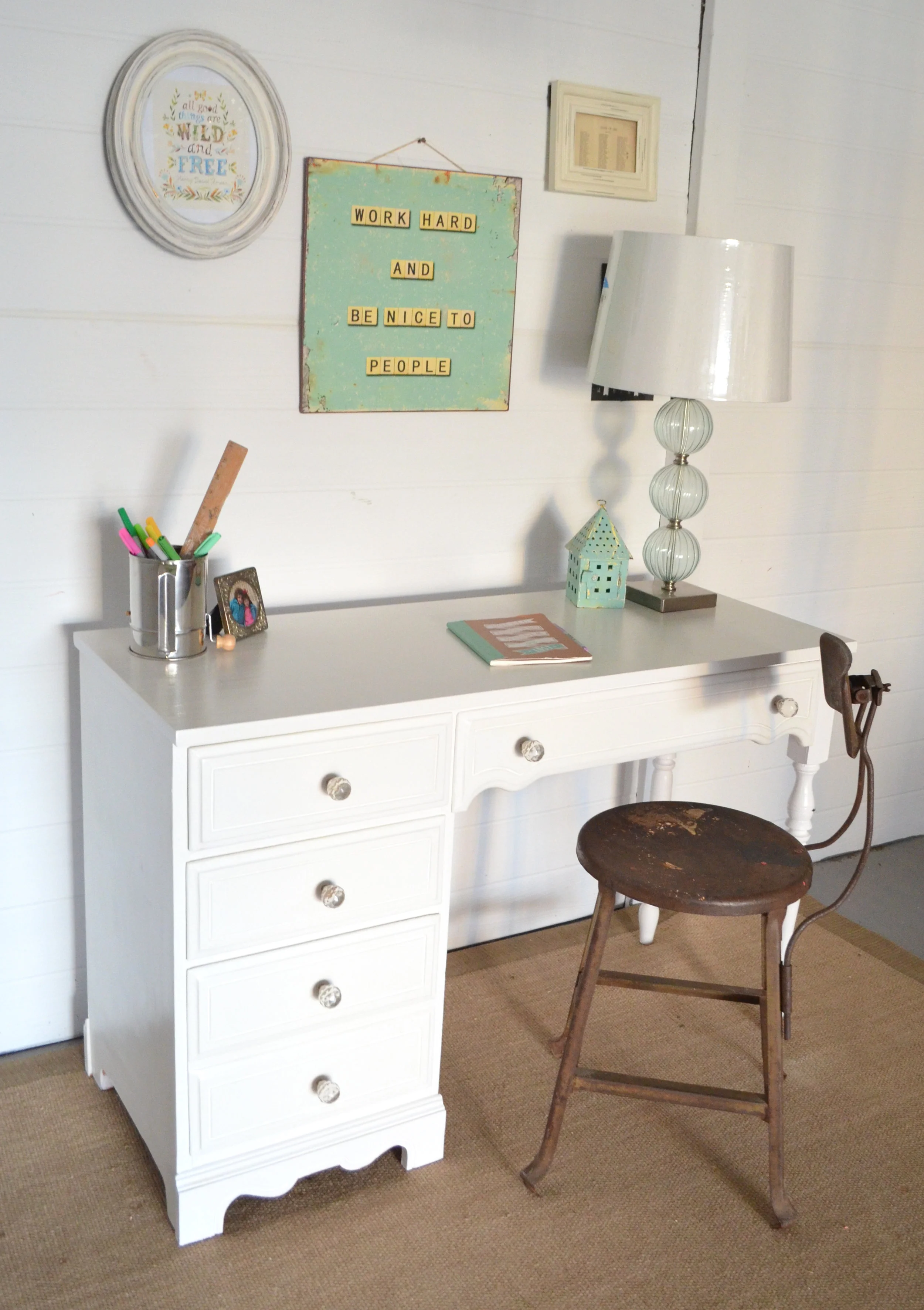 a dixie desk for a dixie chick