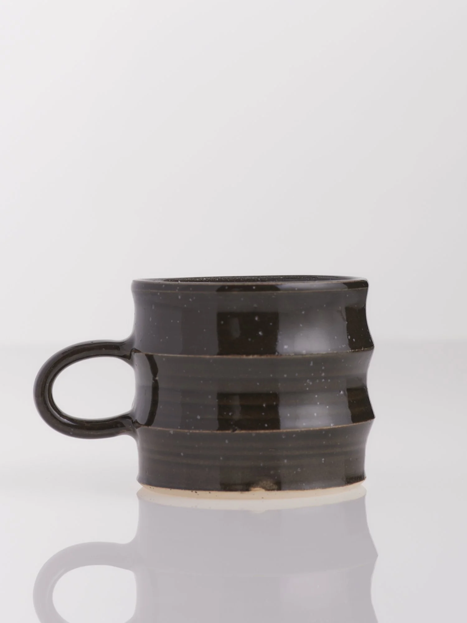 smoke scalloped_20251216_boda_clay_e-comm_0101.jpg