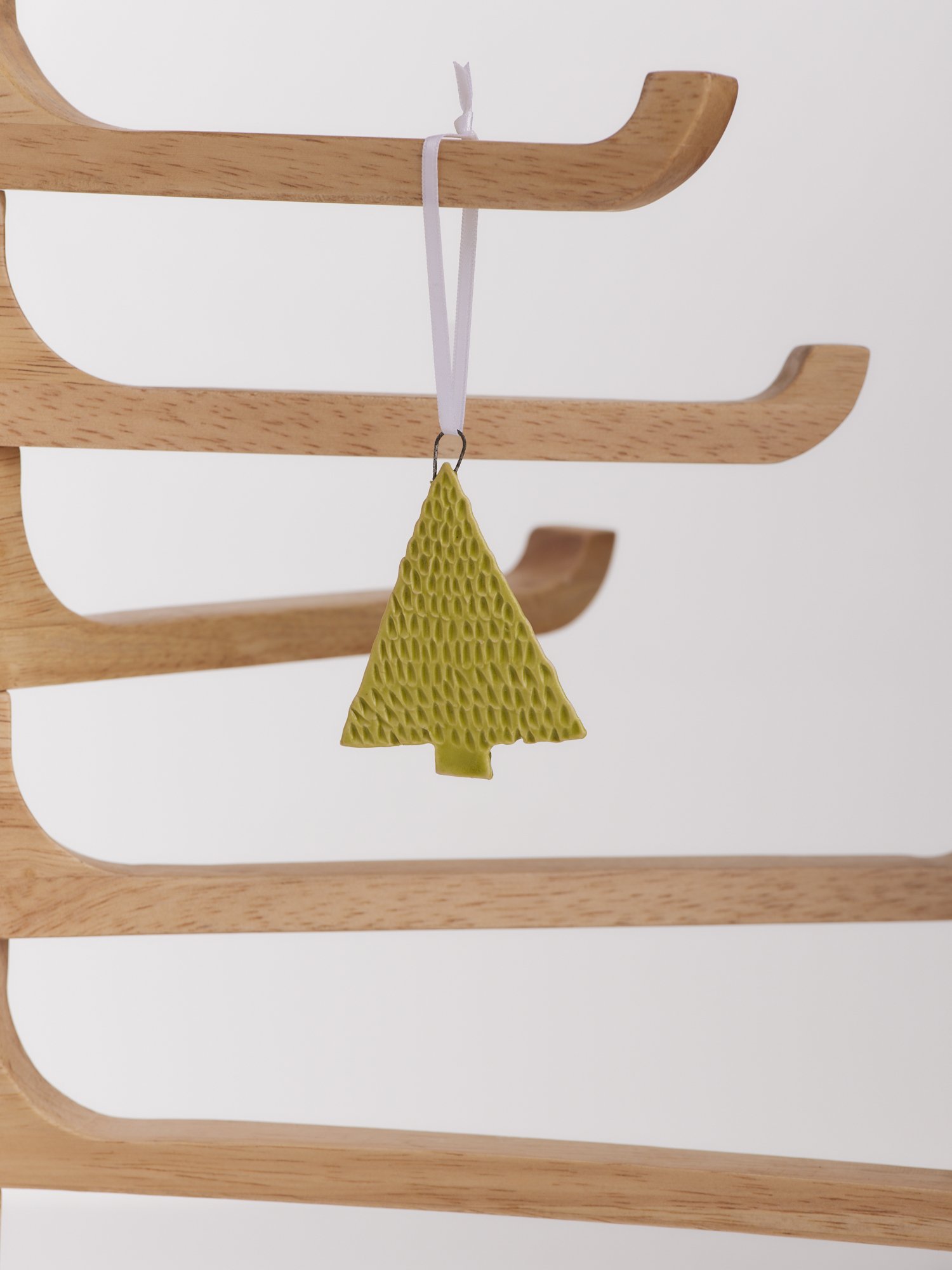 green tree_20251216_boda_clay_e-comm_0210.jpg