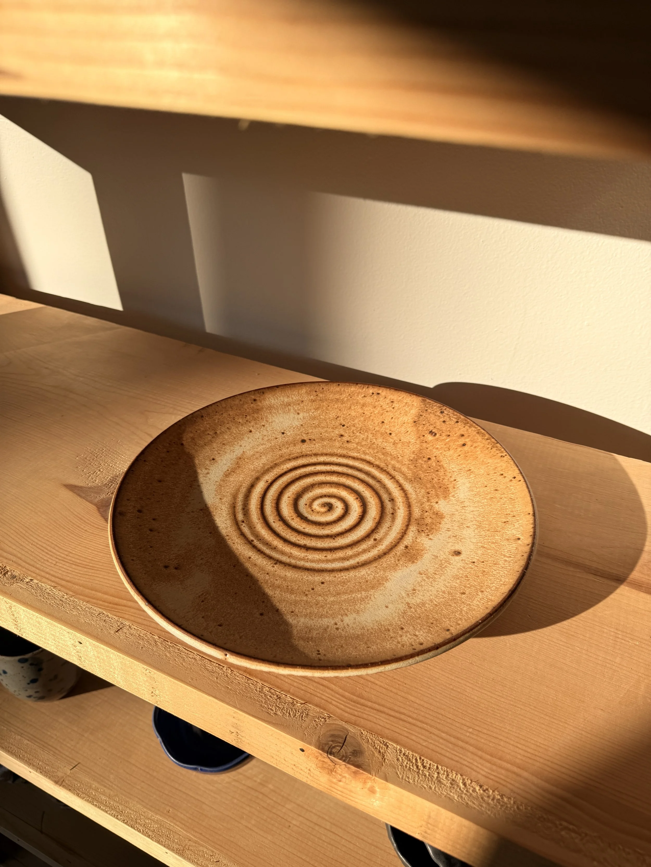 11” Plate in Dune *Perfect Condition*