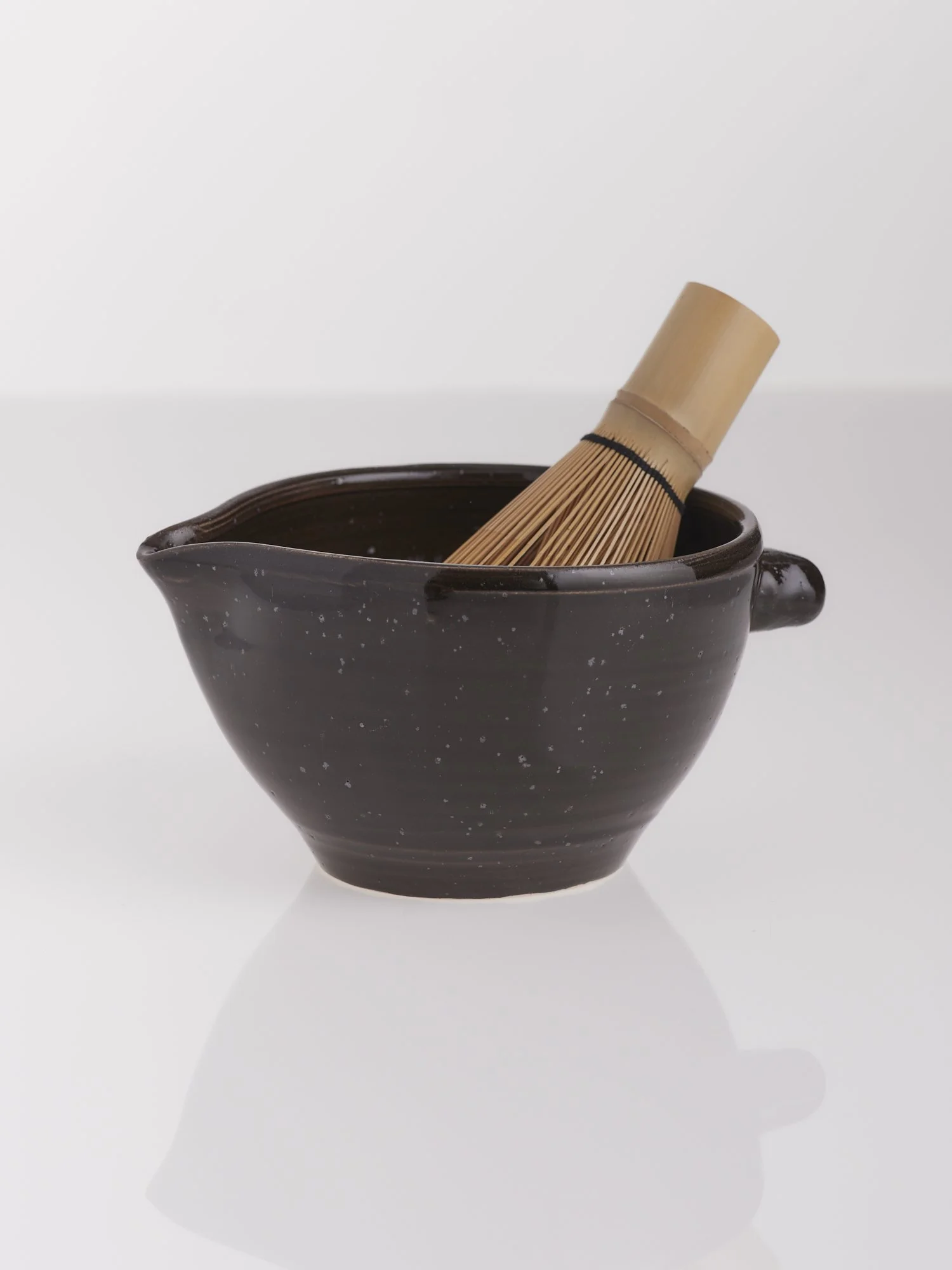 smoke matcha2_20251216_boda_clay_e-comm_0127.jpg