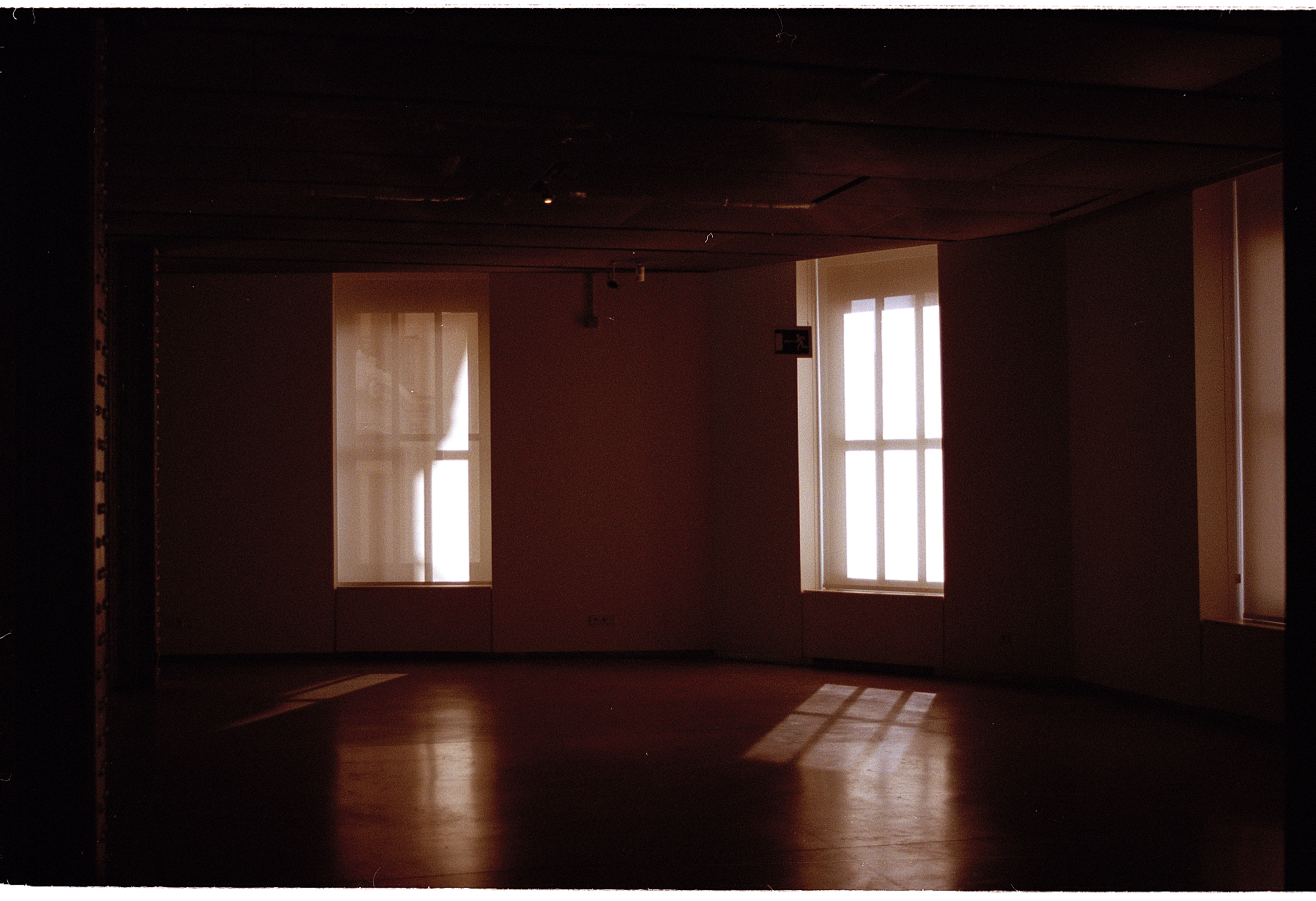  Light in madrid (2018) 
