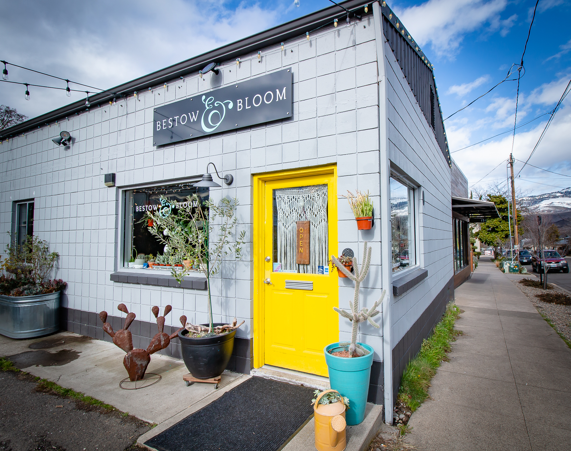 bestow-and-bloom-exterior.jpeg