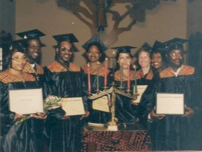 Graduates_1999_small.jpg