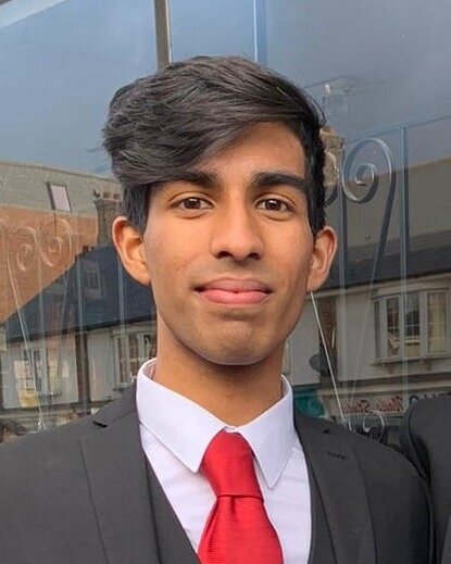 🚺🚹 MEET OUR NEW YOUNG LEADER: 'Hi all, I&rsquo;m Rohan &ndash; an incoming Economics Undergraduate student at the University of Cambridge. I&rsquo;m excited to give back to the community, and represent Youth Mix as a young person. In my spare time,