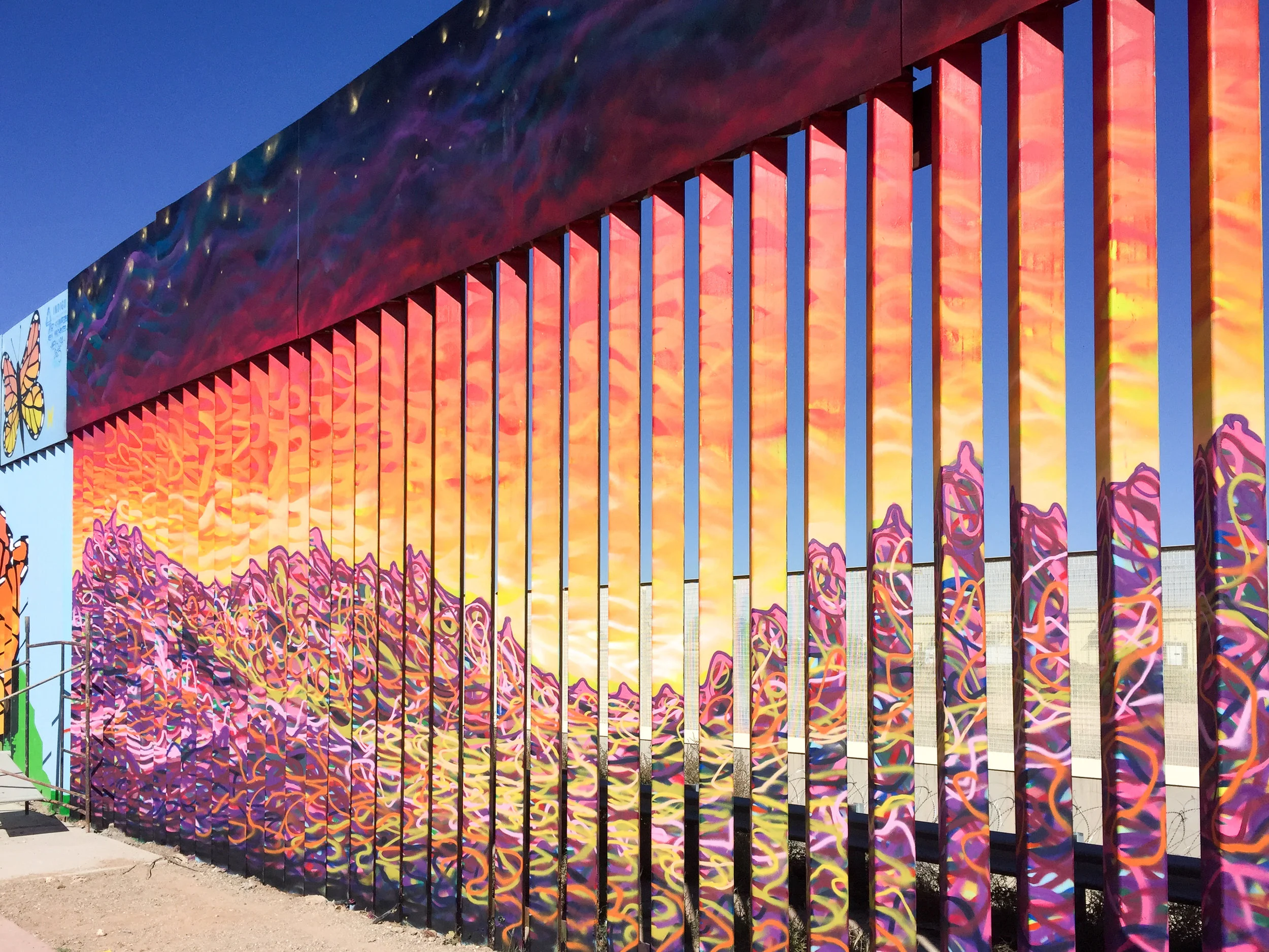 Mural covering the wall between Douglas and Agua Prieta. (Photo by Aaron Bobrow-Strain)