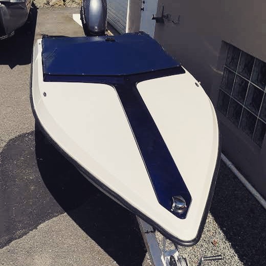 Travis added this nice little cockpit cover on a 14&rsquo;  vintage speedboat to his repertoire. It screams &ldquo;fast&rdquo;! #lakehopatcong #aqualon #lakelife #spartanj #jeffersonnj #battenthehatchesnj #speedboat #customcover