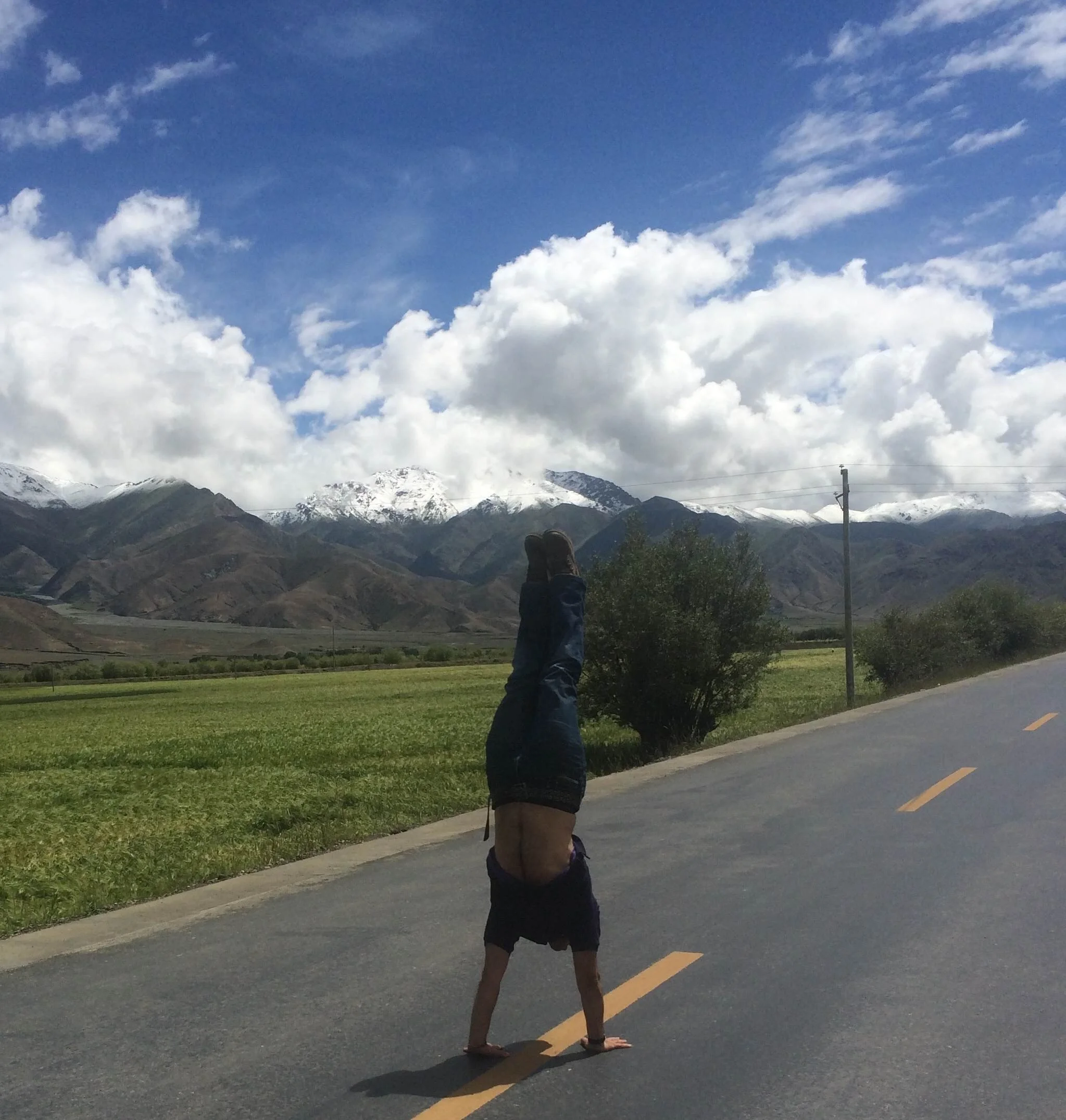 6th May 2020 17.45-19.00 A community yoga class with Colin Dunsmuir