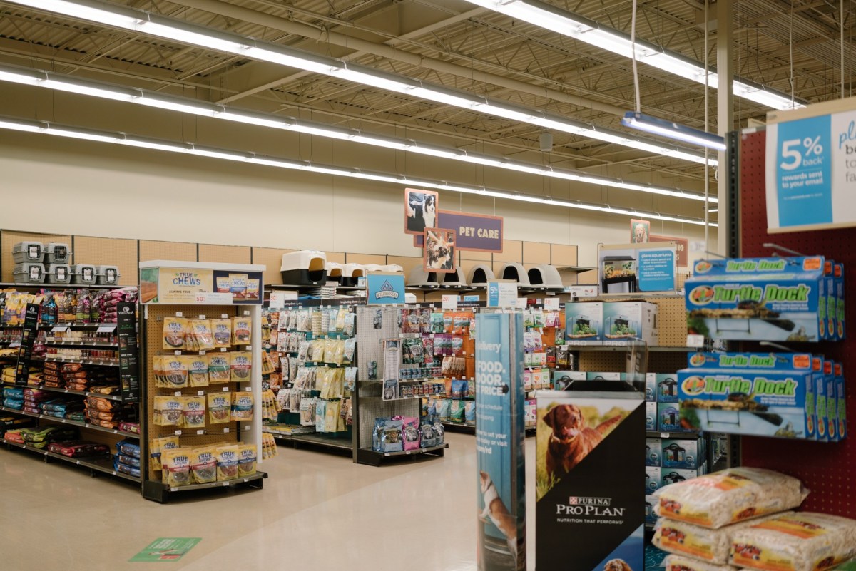 Petco-Interior1.jpg