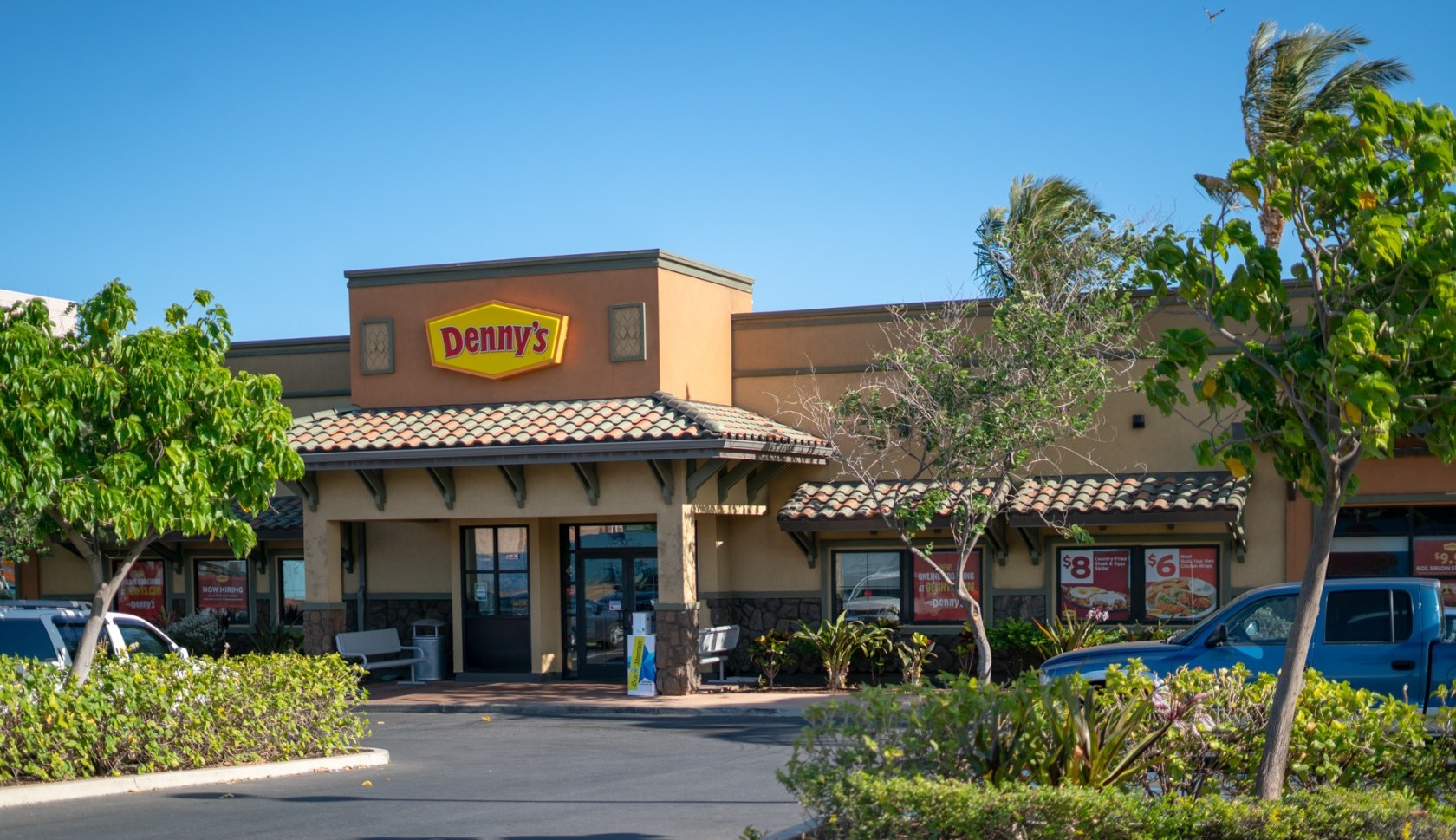 Denny's — Kapolei Commons