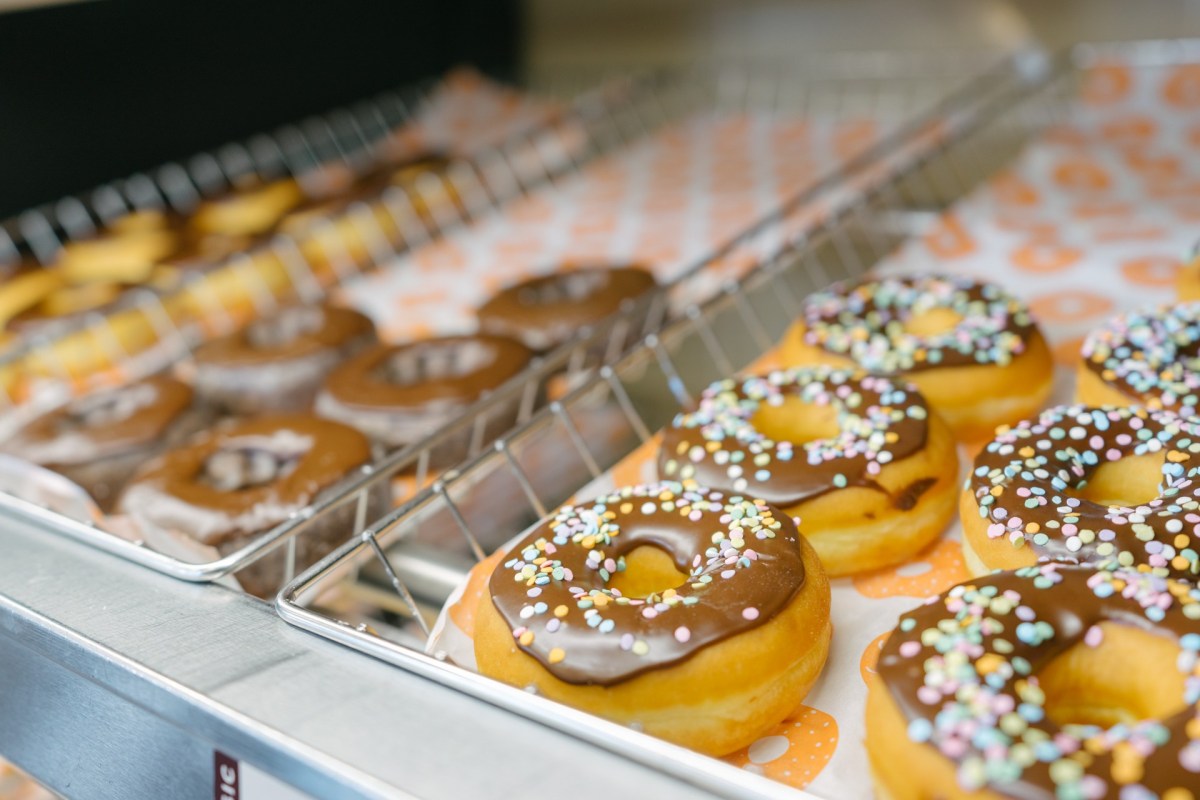 DunkinDonuts-Interior5.jpg