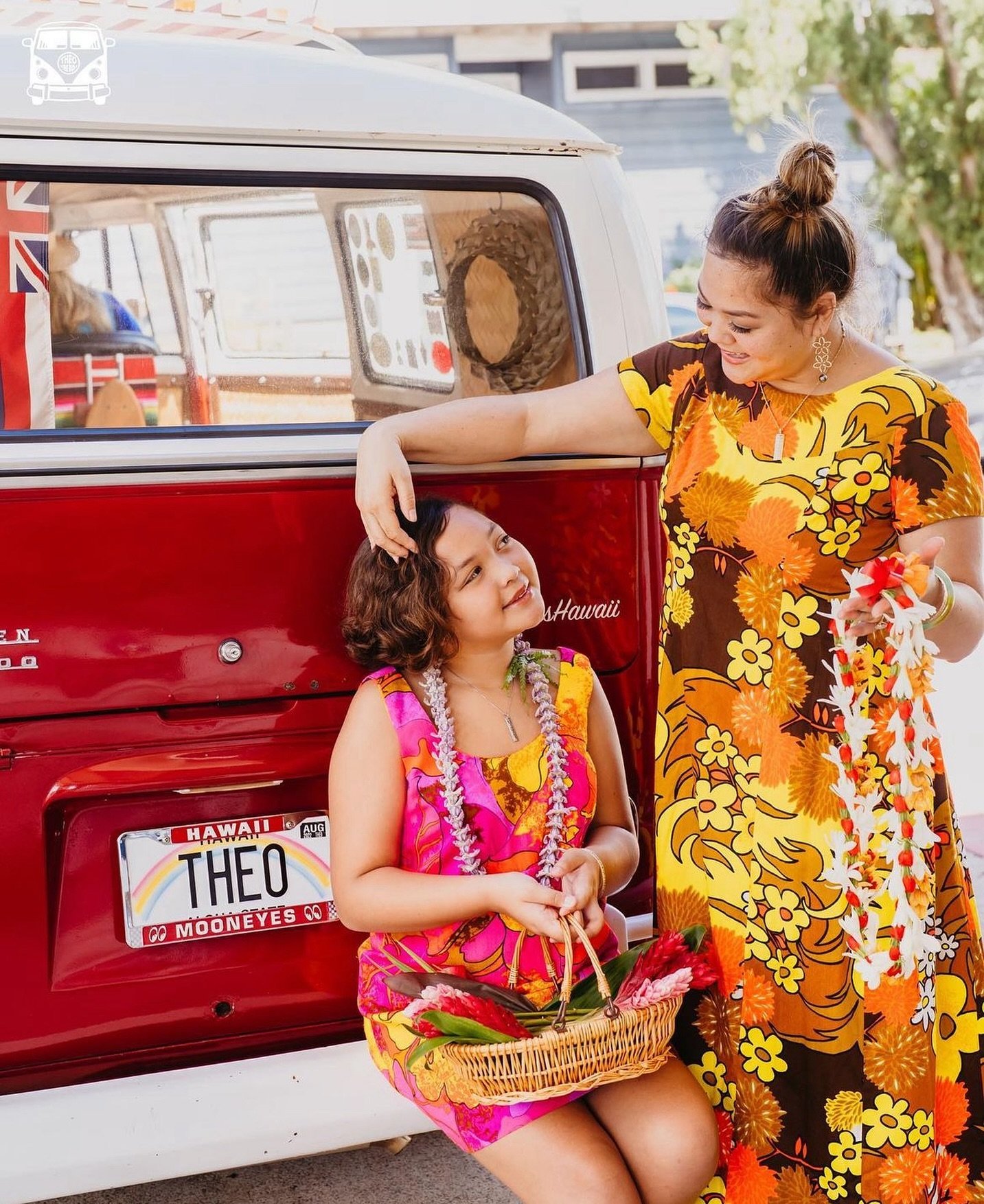 Please join us for Free Mother&rsquo;s Day photos with @theothebushawaii on Saturday, May 11th, and Sunday, May 12th, from 1pm to 7pm in front of Regal Theaters.

The Photo Bus staff will be on hand to assist each party, ensuring that every special m