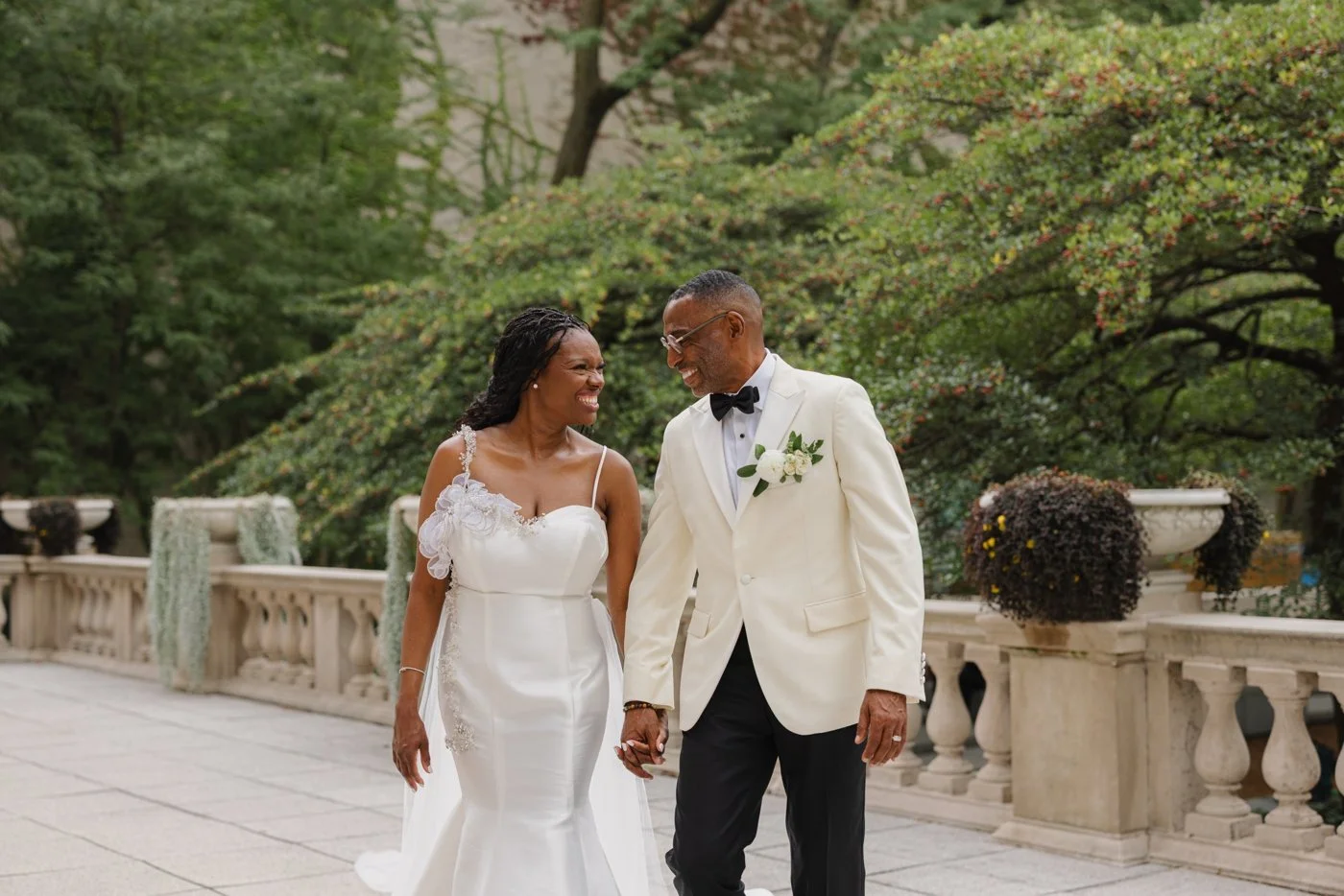 Classic Chicago Wedding at the Midland Hotel