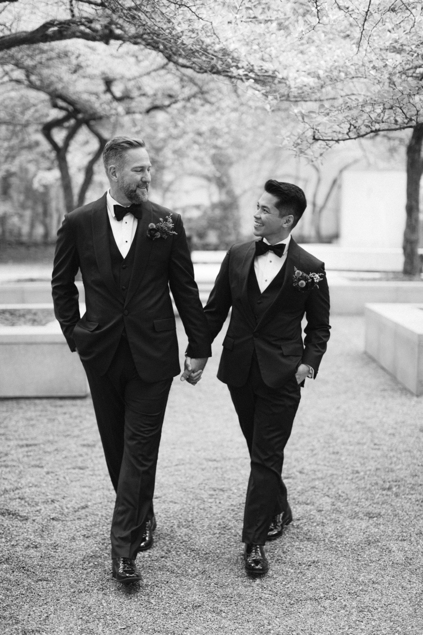 Wedding portraits at Adler Planetarium