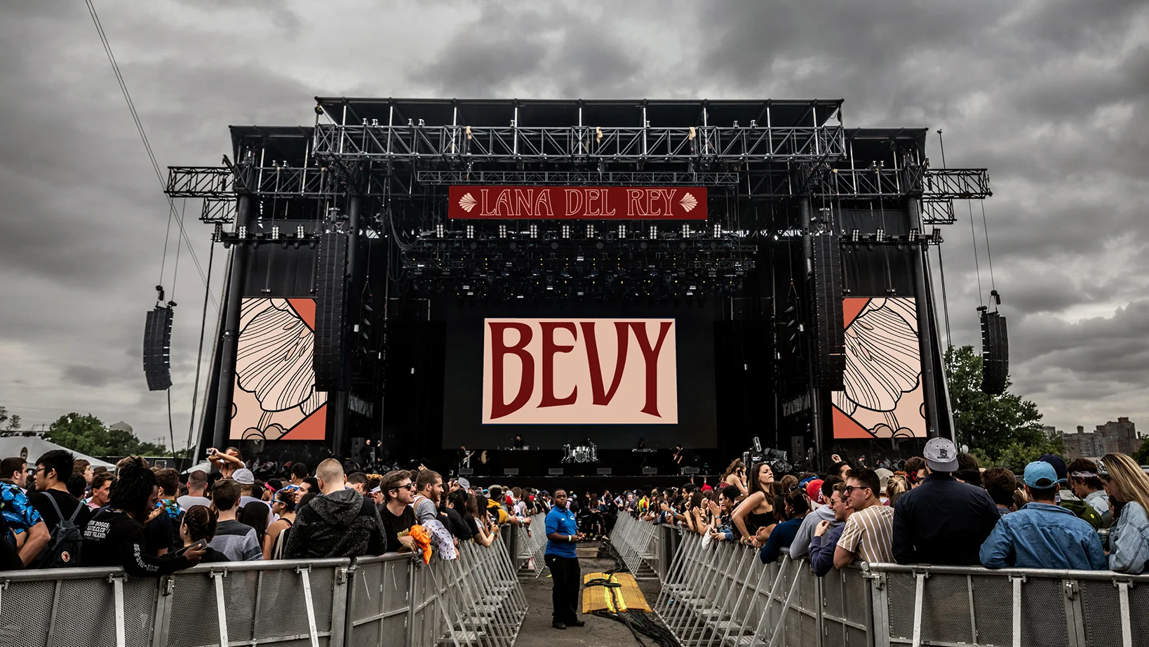 BEVVVVY.jpg