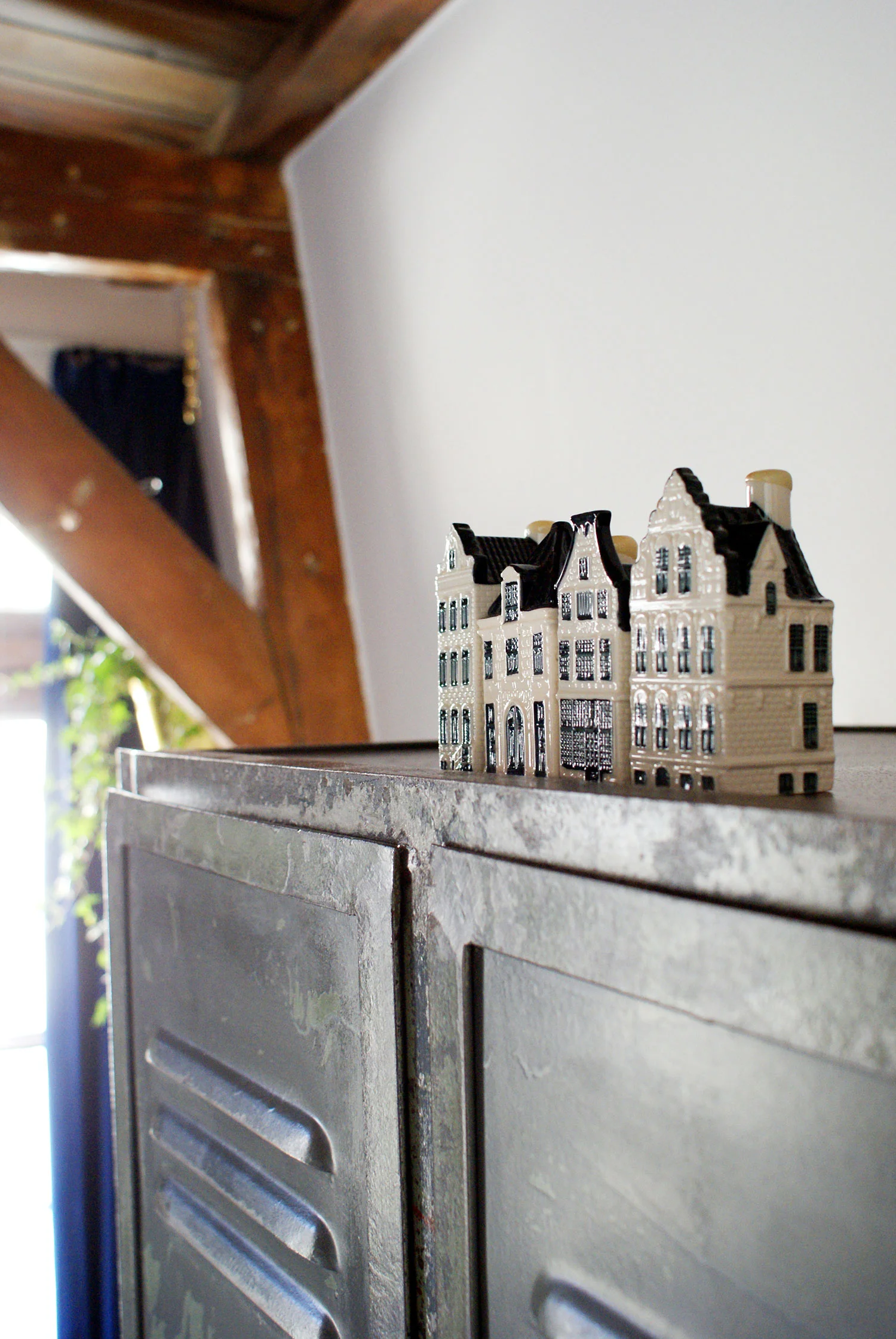 2017-Air-BnB-Amsterdam-03.jpg