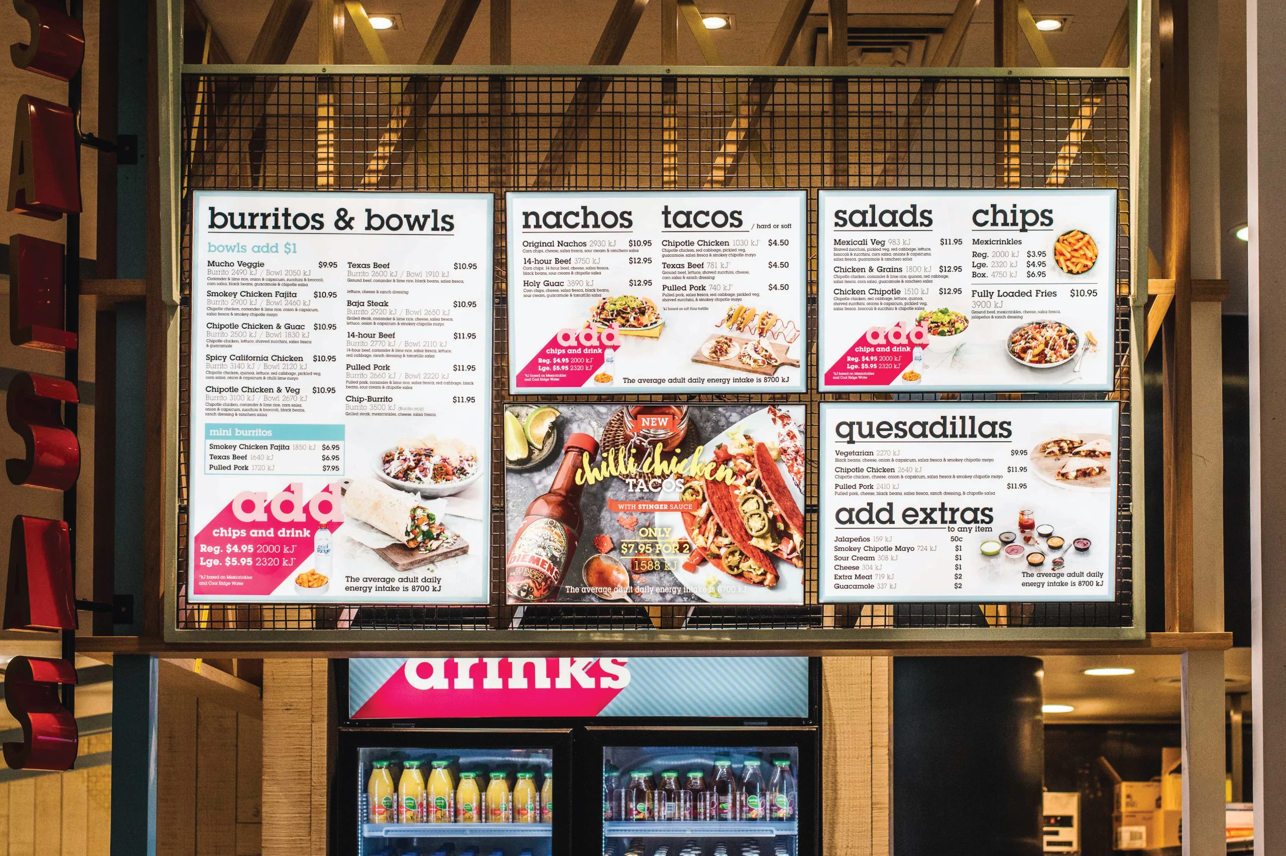 JuicyDesign-Projecthero-2500x1666-InteriorBranding-Salsas-RetailZoo-10.jpg