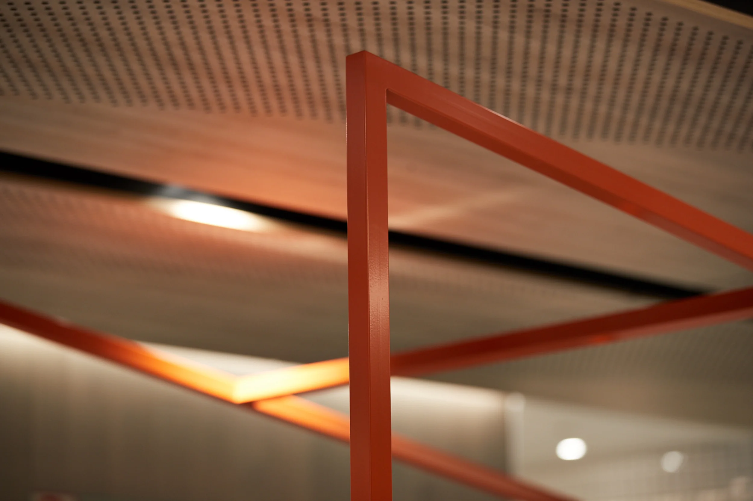 JuicyDesign-Projecthero-2500x1666-InteriorBranding-McDonalds-HumanComfort-16.jpg