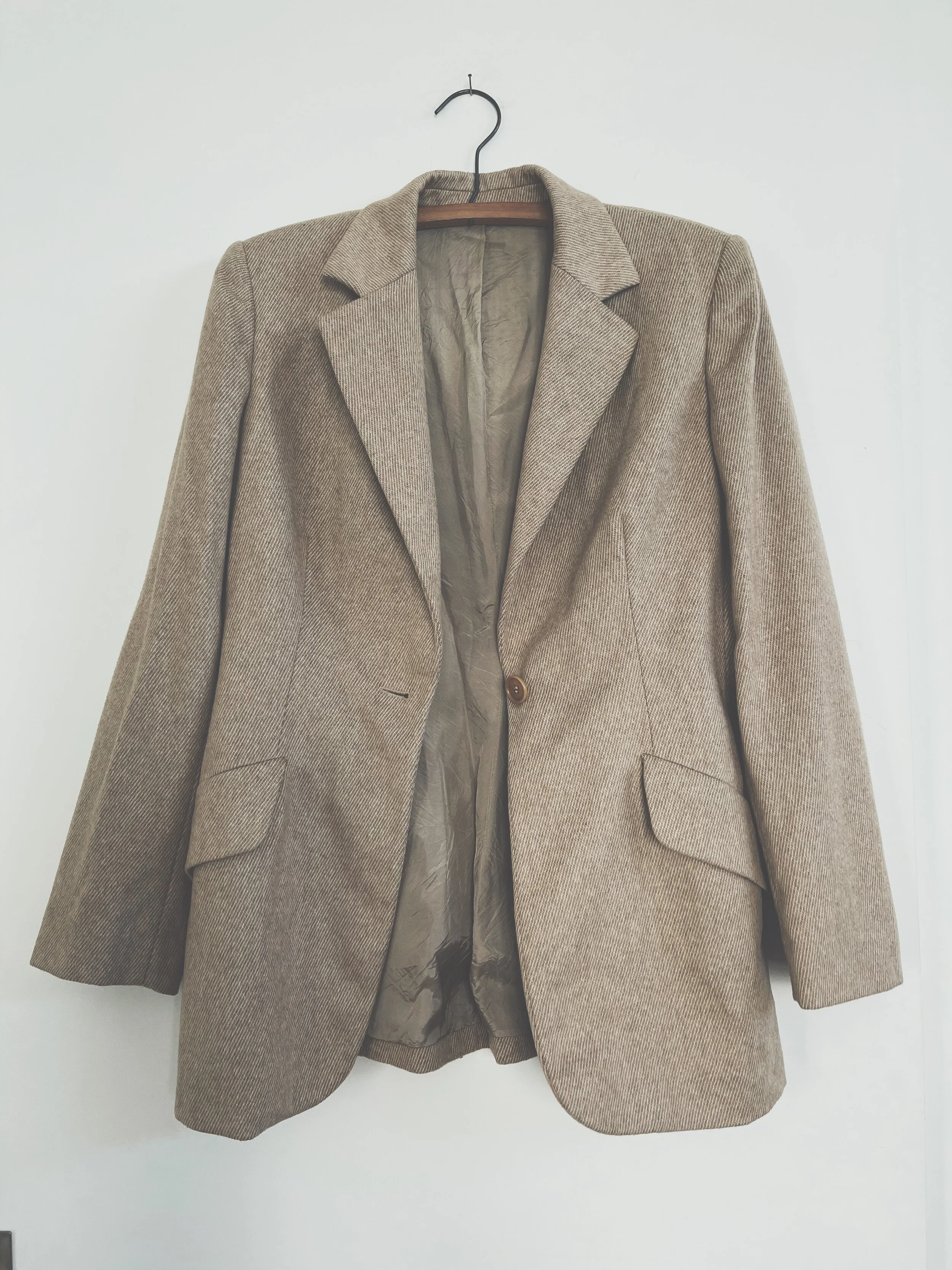 tan blazer front.jpg