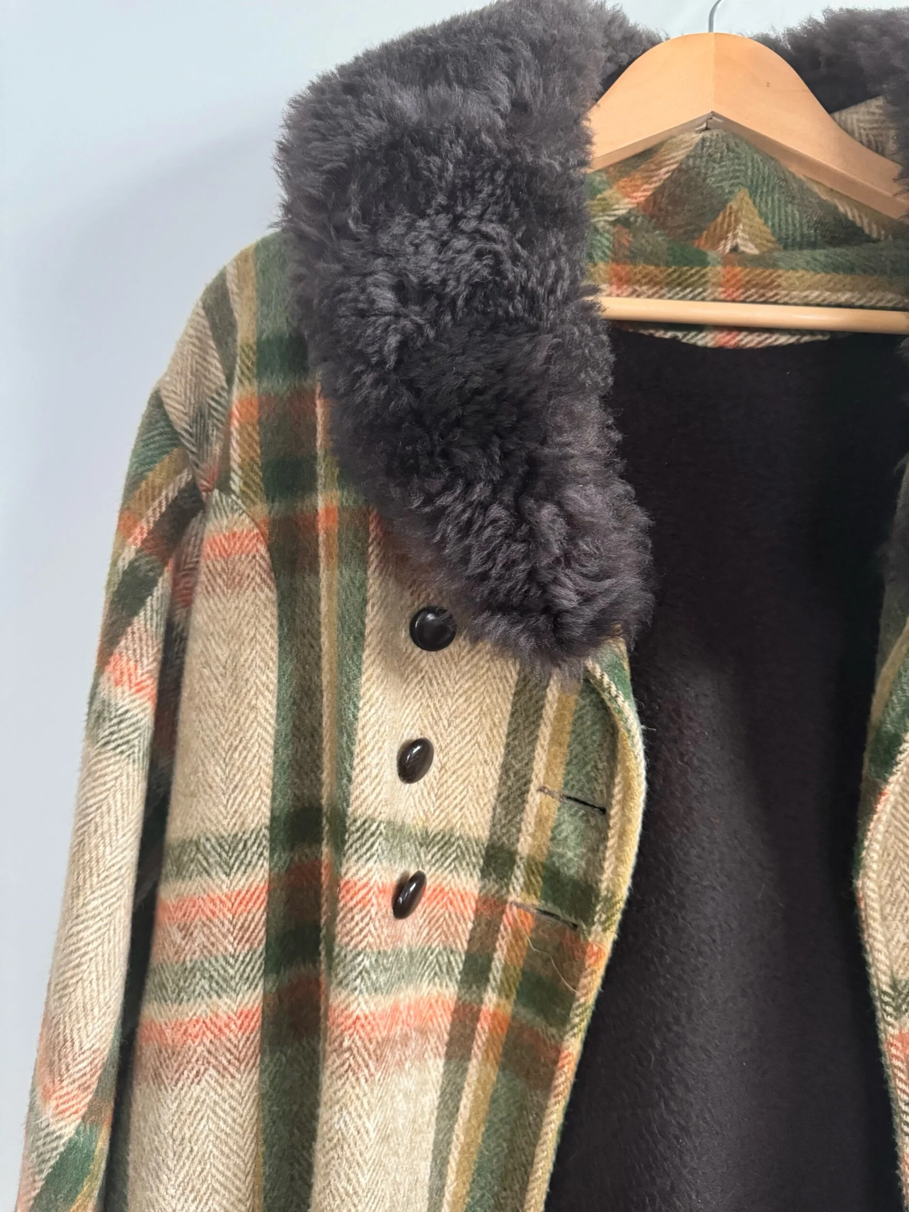 81846D7C-5C0B-415E-9B55-651D768D066F