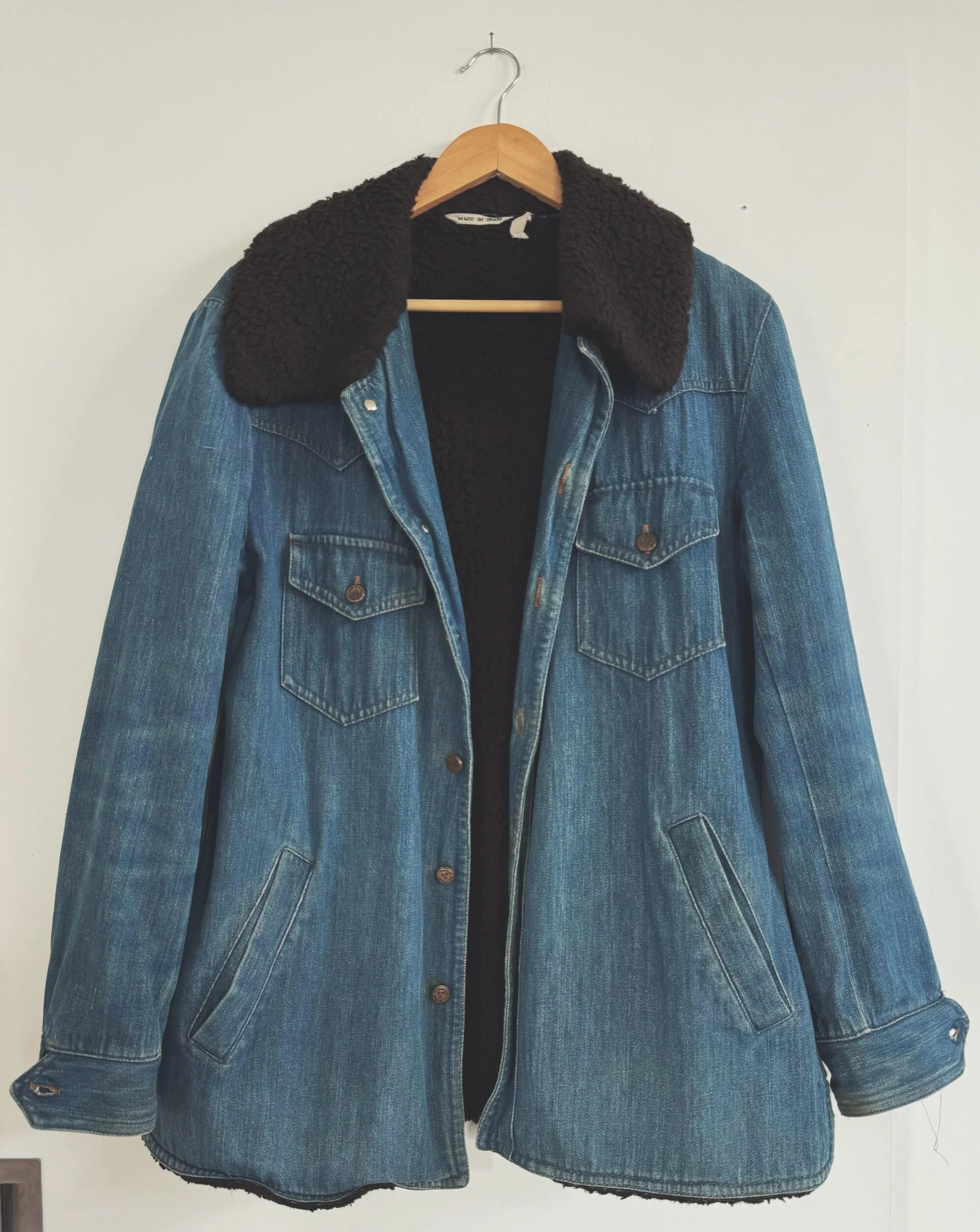 E8E710C0-16C7-4E4C-9E1A-9520670D65CB