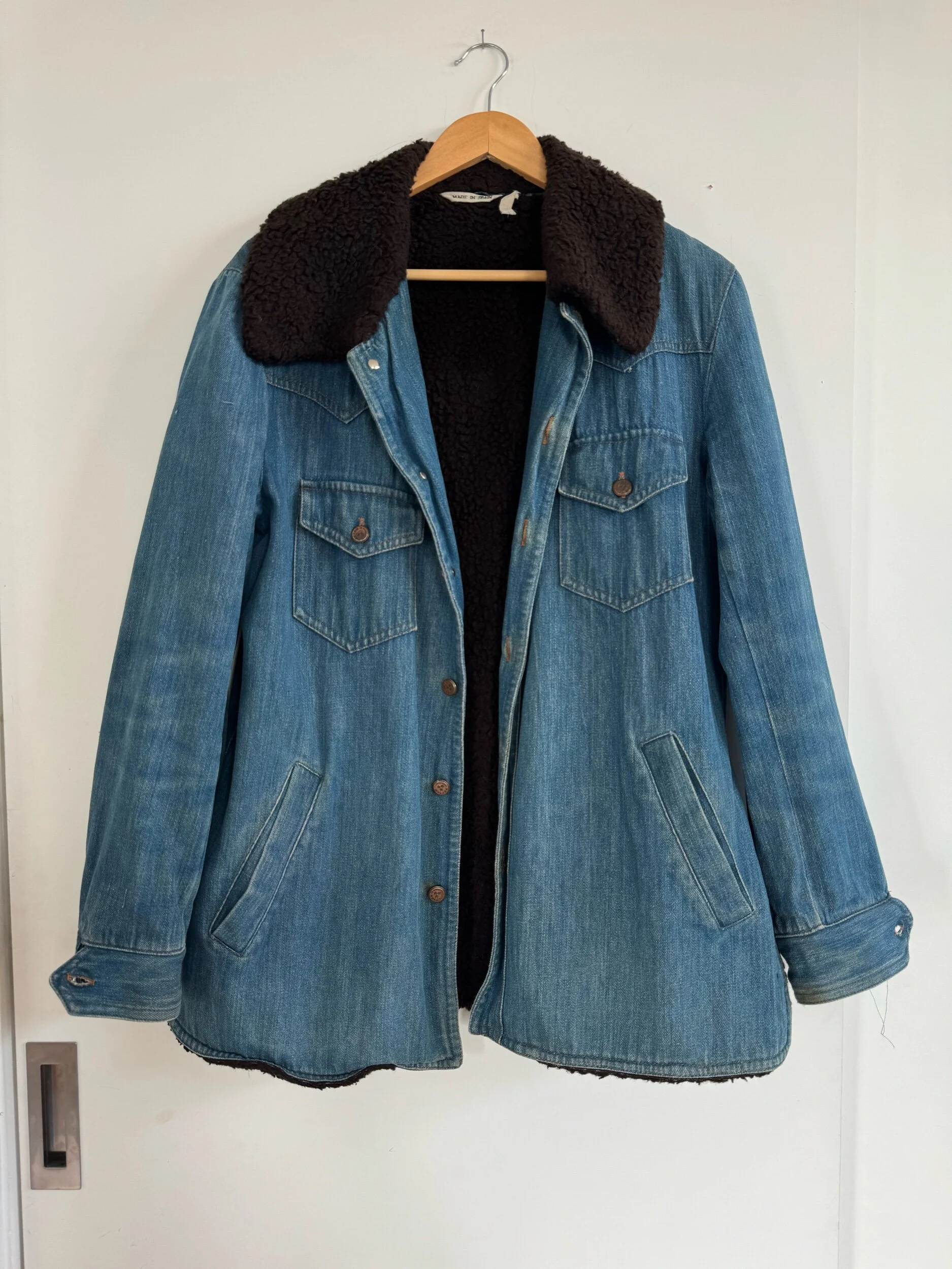 C207C253-2E68-4B46-AD17-FA113407EB2F