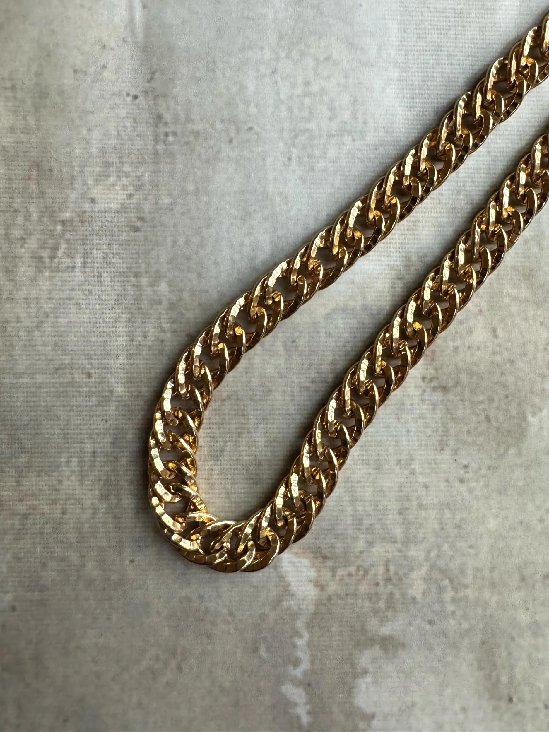 35AC7CBA-CAB6-4891-B543-57B0CC4386BD