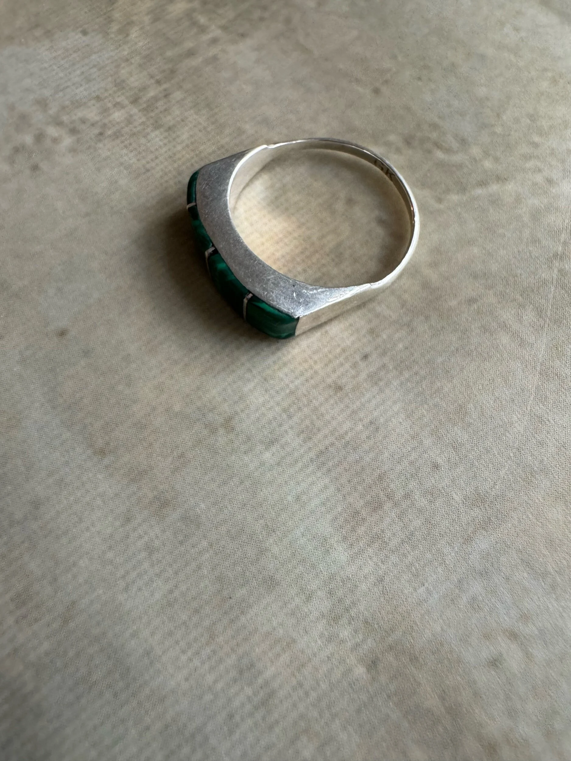 8F65DFB4-9A6C-48E2-8714-BF7B5E84BA7A