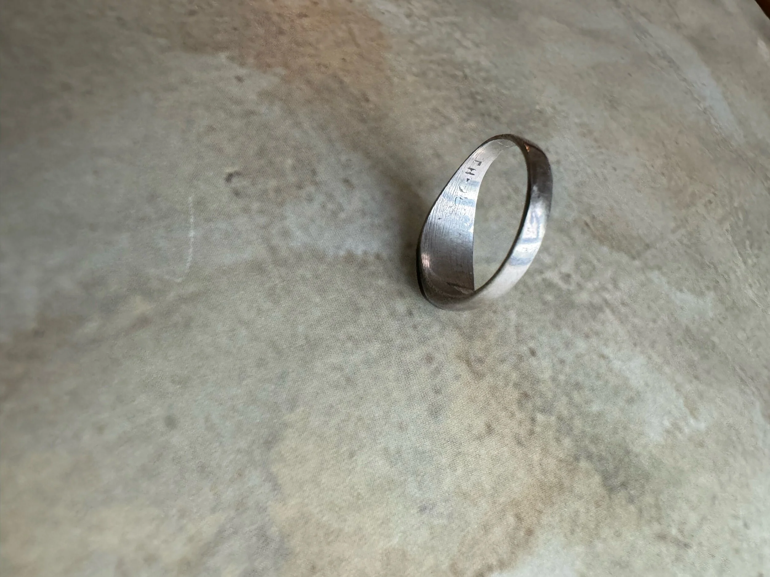 7FB40867-59D4-4093-ADDE-9144D36B792B