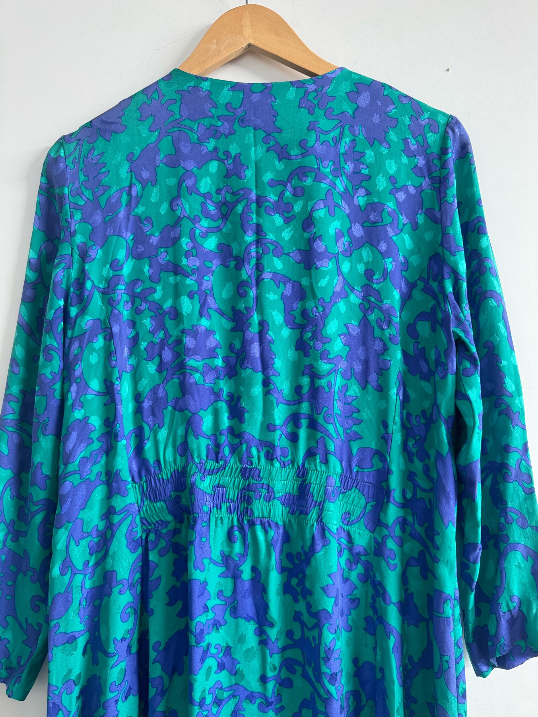 FE386FEF-C9FE-4033-96D6-4C867749F479