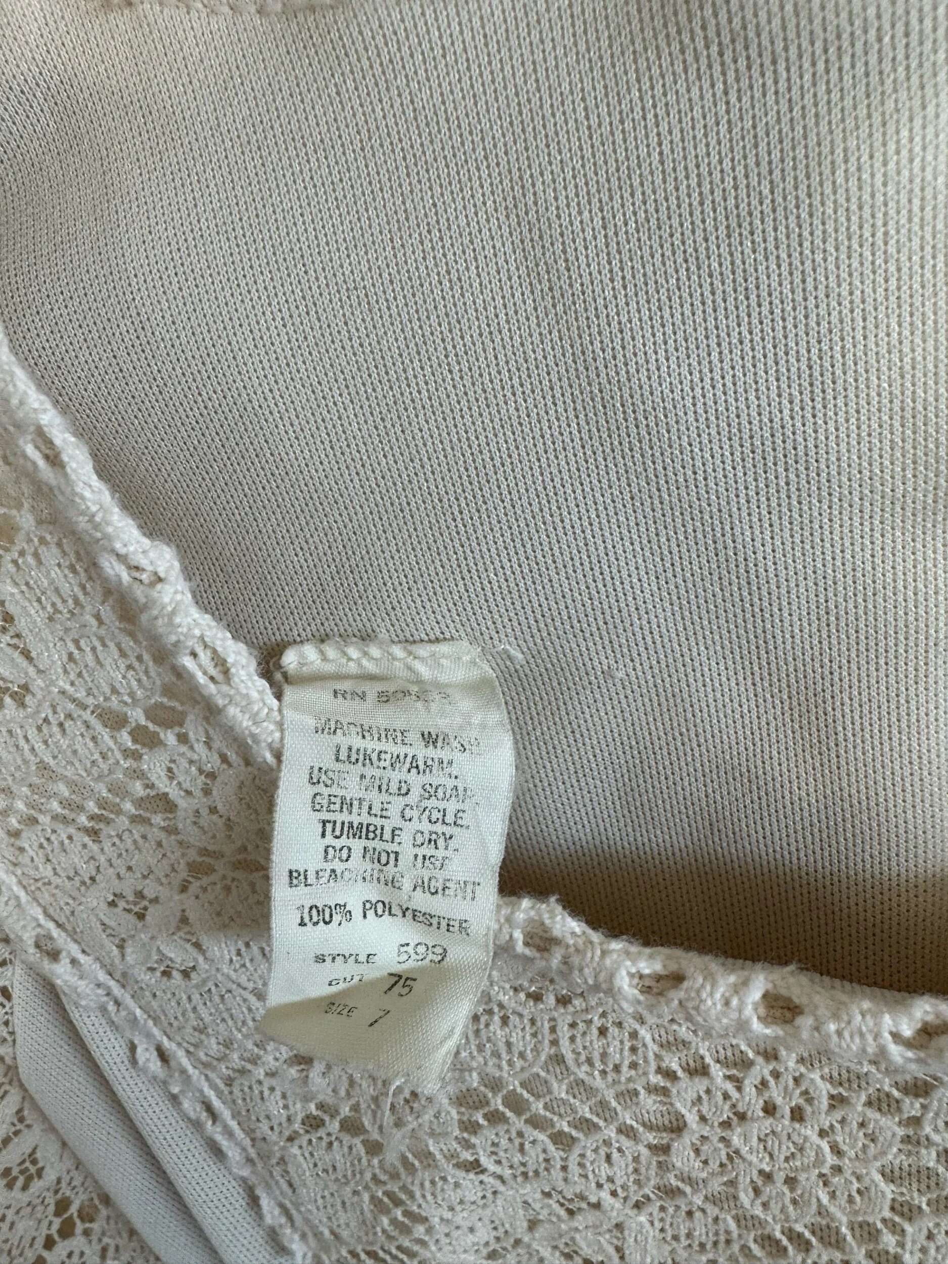 81D3656B-807E-49A9-B95F-1473AFB8BD11