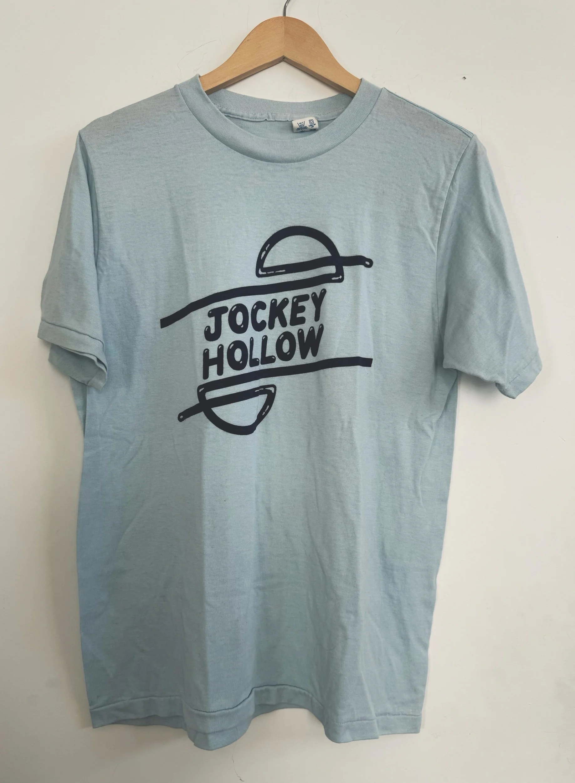 FB6BD565-0004-4F4F-981A-88A1076C9AA3