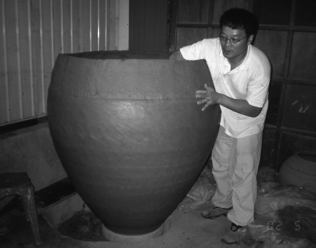 Korean Clay w/Lid Pottery Pot Jar ONGGI Hangari for Fermenting