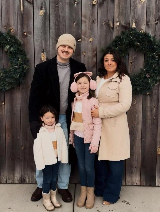 xmas front barn doors family.jpg